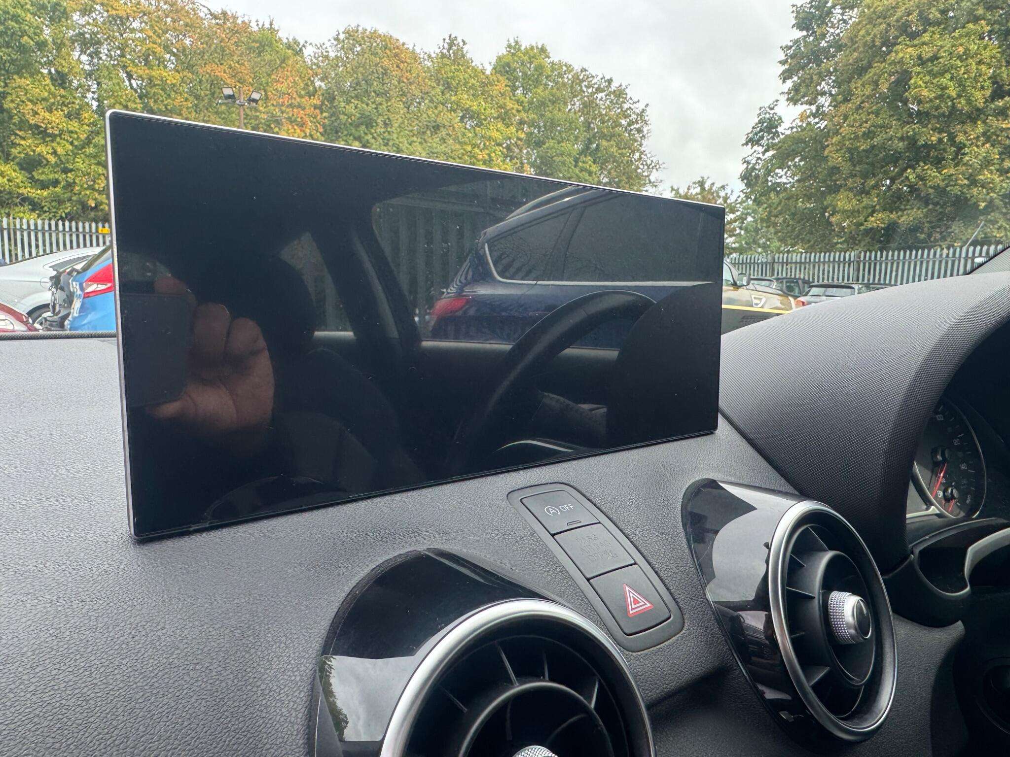 2016 AUDI A1 2016 AUDI A1