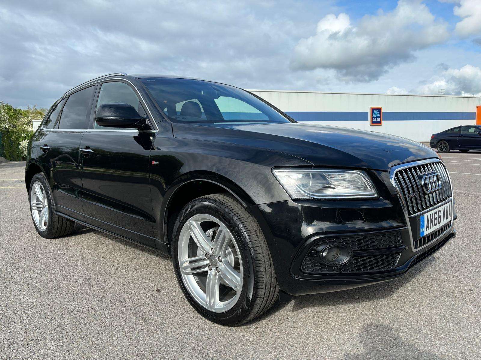 2016 AUDI Q5 2016 AUDI Q5