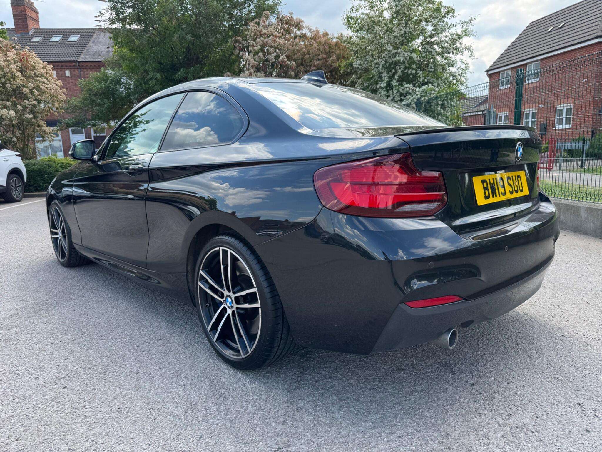 A 2019 BMW 2 SERIES 2.0 218d M Sport Auto Euro 6 (s/s) 2dr A 2019 BMW 2 SERIES 2.0 218d M Sport Auto Euro 6 (s/s) 2dr