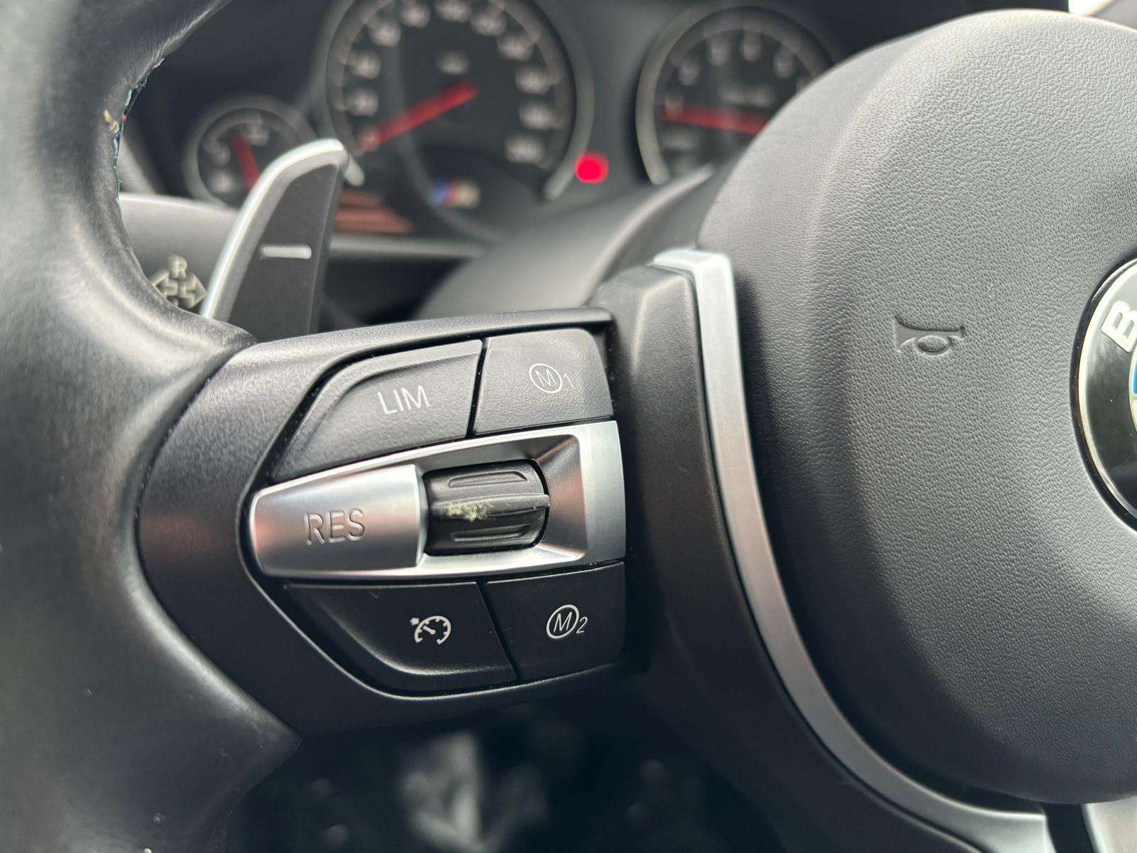 2015 BMW M4 2015 BMW M4