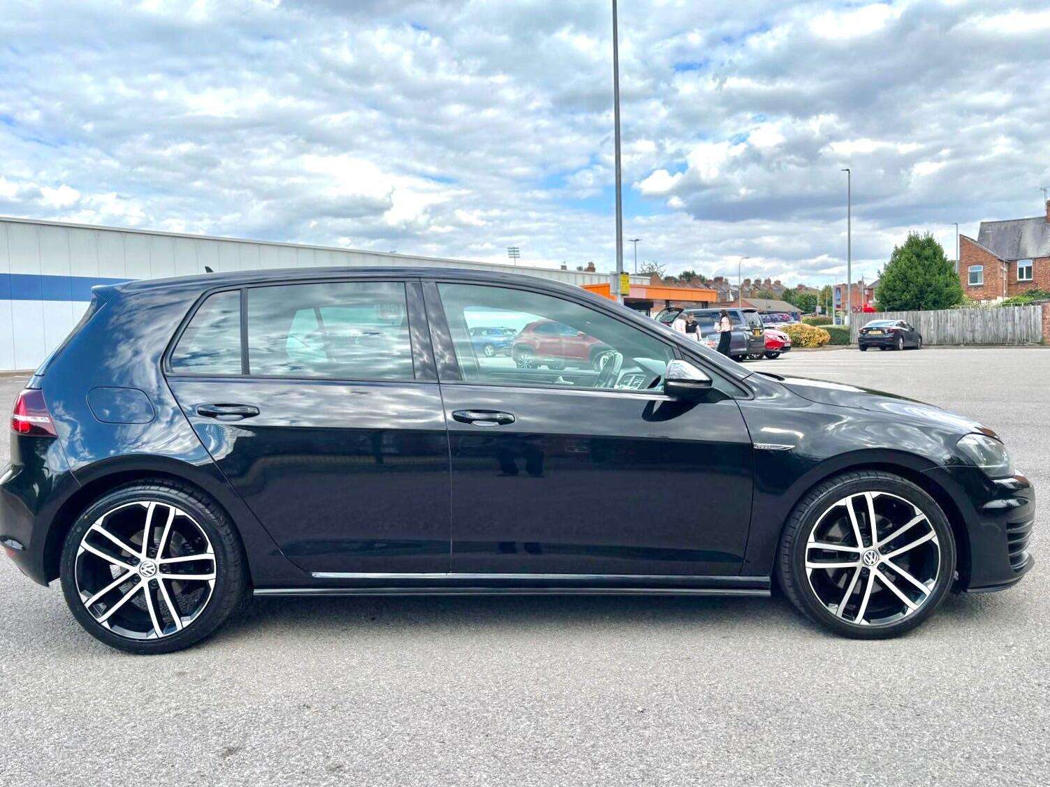 2015 VOLKSWAGEN GOLF 2015 VOLKSWAGEN GOLF