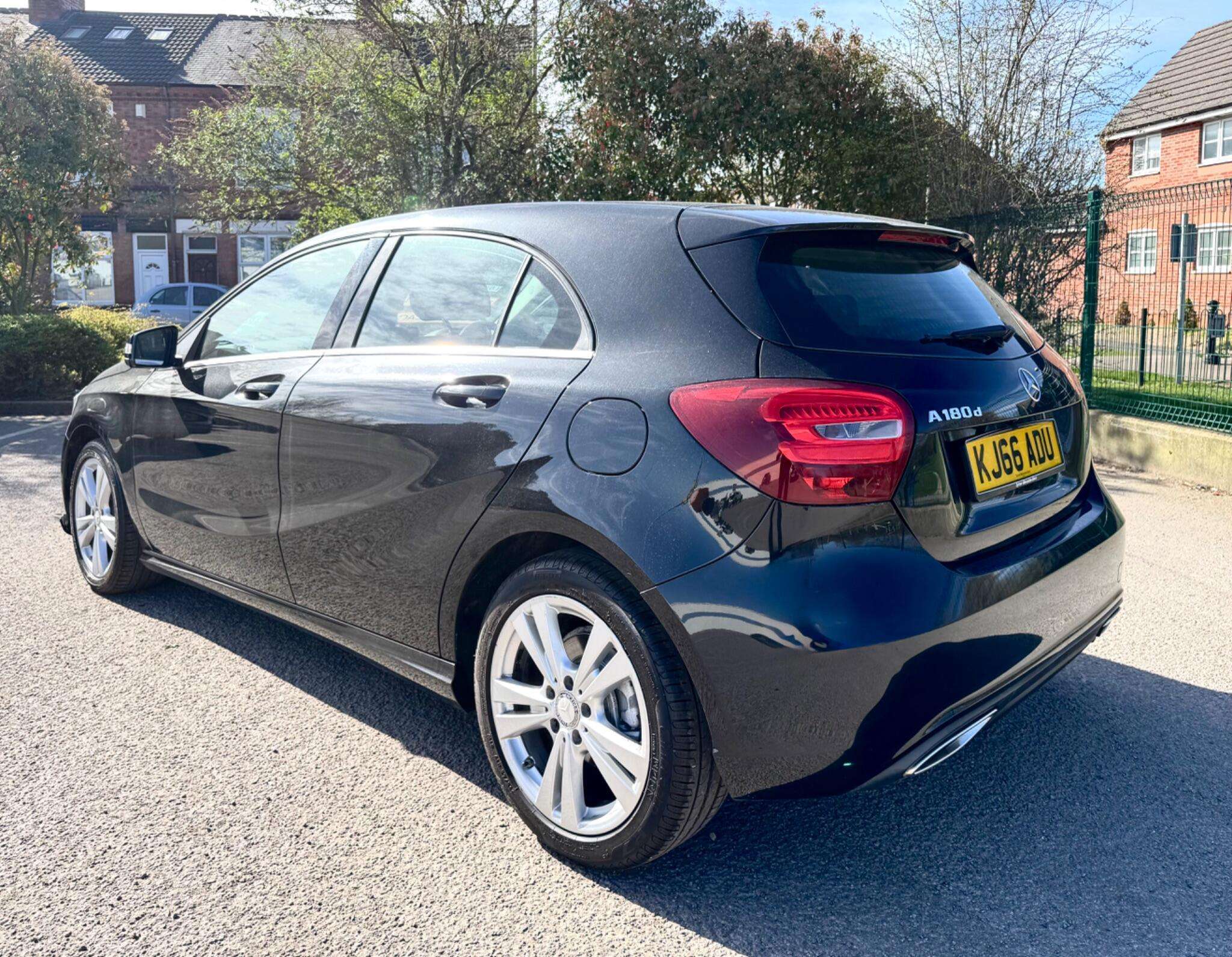 2017 MERCEDES-BENZ A CLASS 2017 MERCEDES-BENZ A CLASS