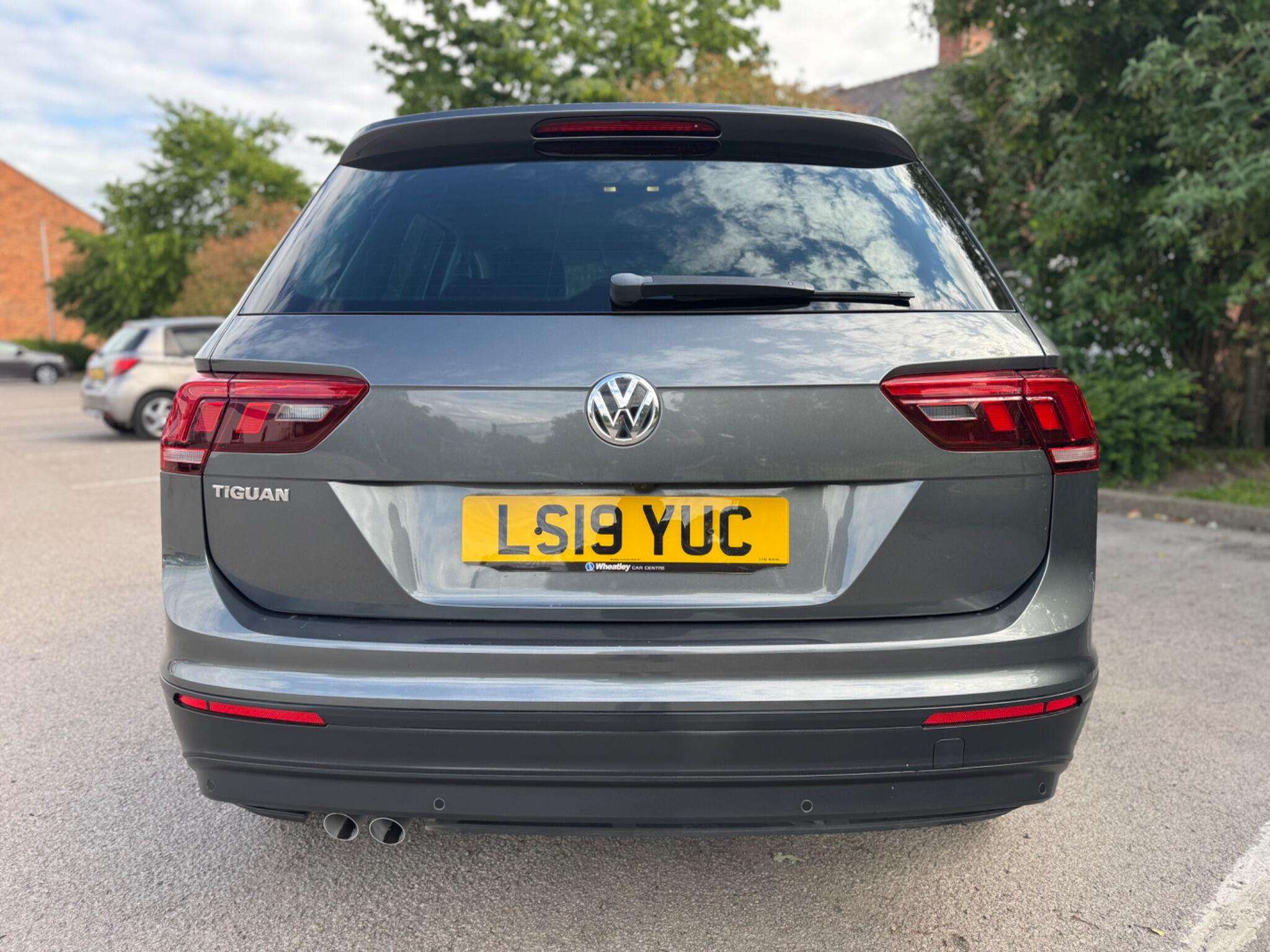 2019 VOLKSWAGEN TIGUAN 2019 VOLKSWAGEN TIGUAN
