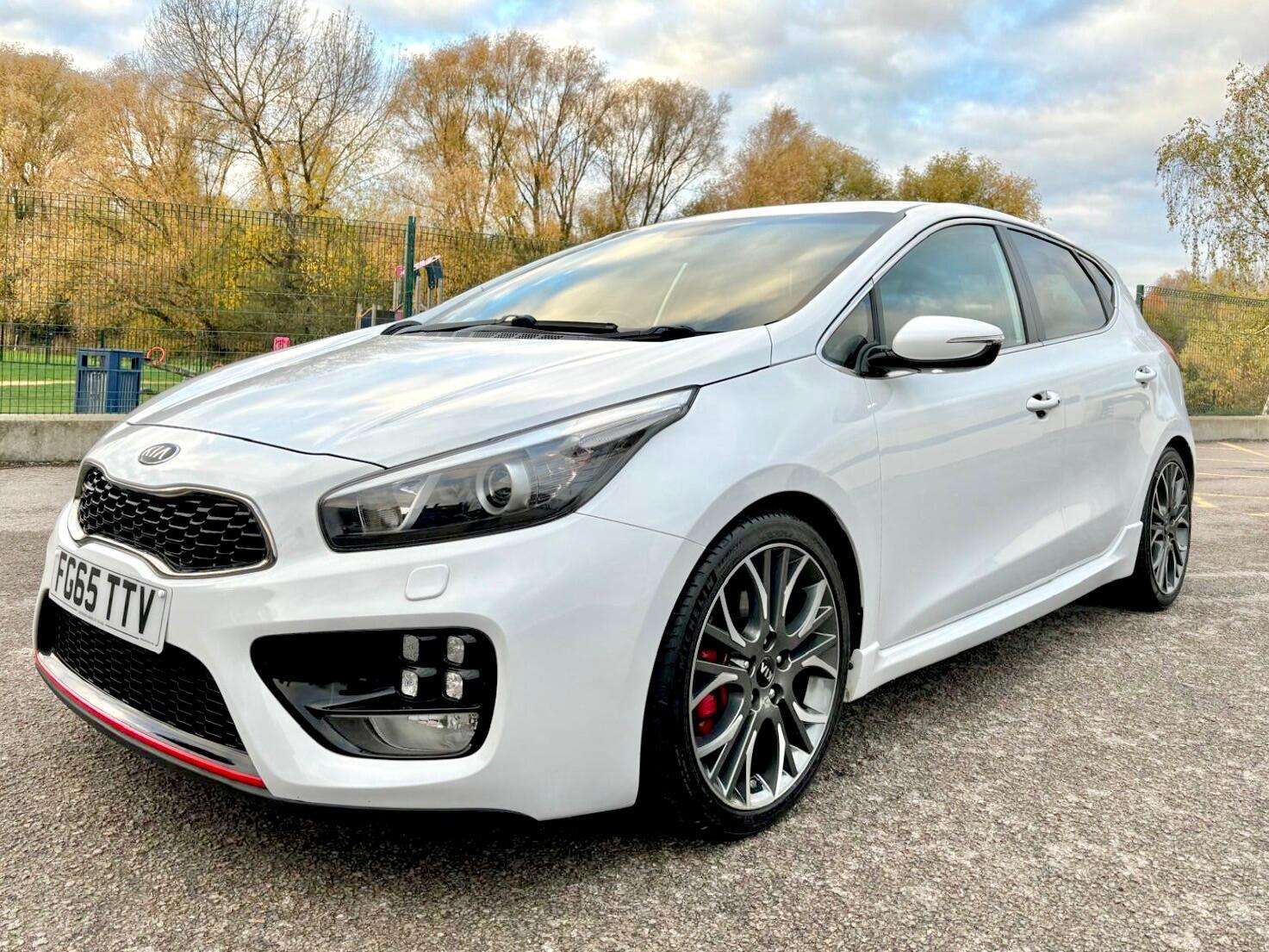 2015 KIA CEED 2015 KIA CEED