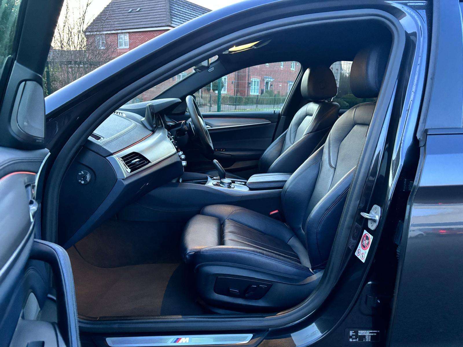 A 2017 BMW 5 SERIES 2.0 520d M Sport Auto xDrive Euro 6 (s/s) 4dr A 2017 BMW 5 SERIES 2.0 520d M Sport Auto xDrive Euro 6 (s/s) 4dr