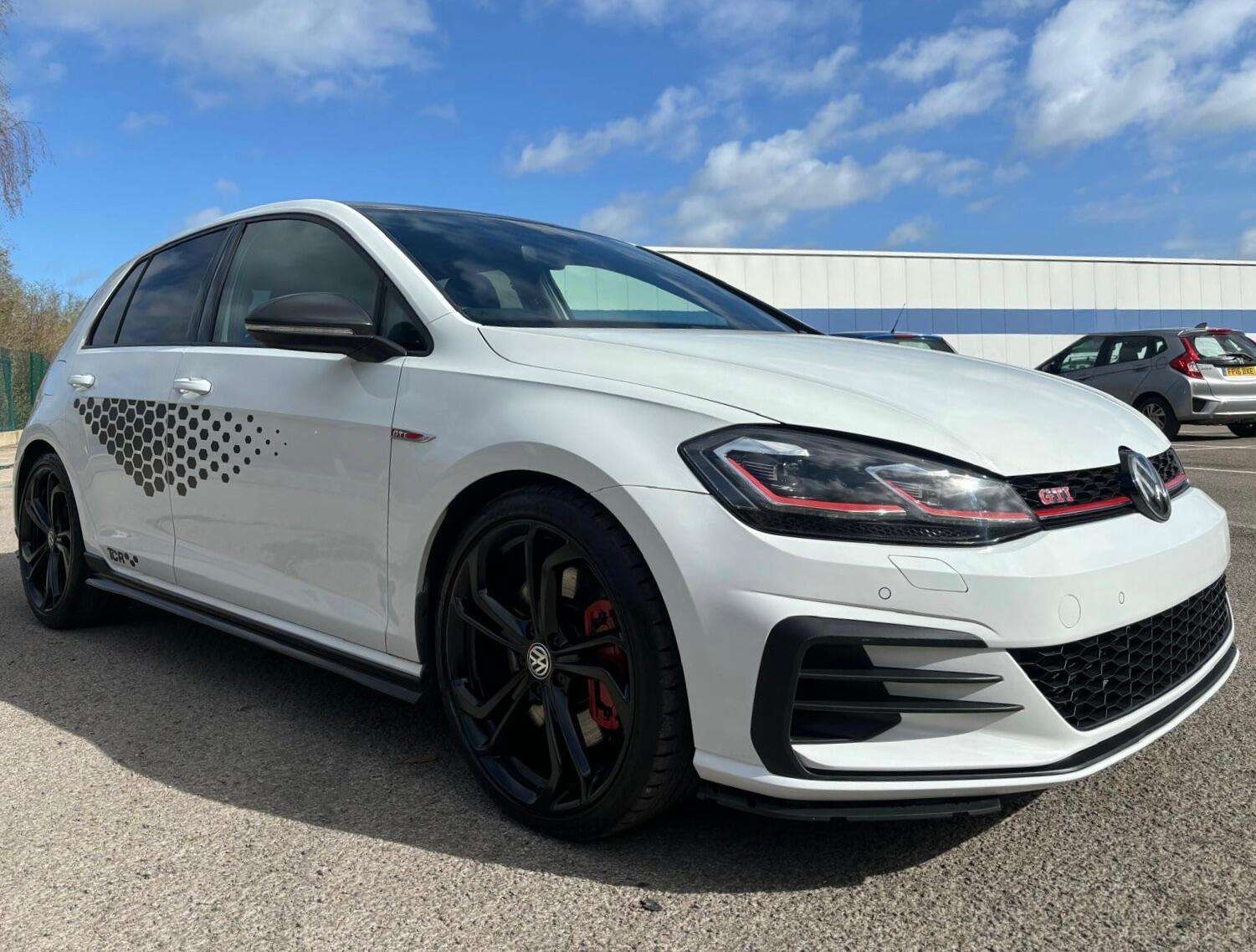 2019 VOLKSWAGEN GOLF 2019 VOLKSWAGEN GOLF