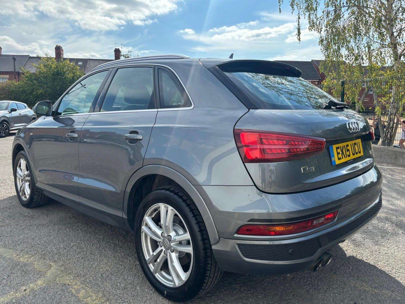 A 2015 AUDI Q3 1.4 TFSI CoD S line S Tronic Euro 6 (s/s) 5dr A 2015 AUDI Q3 1.4 TFSI CoD S line S Tronic Euro 6 (s/s) 5dr