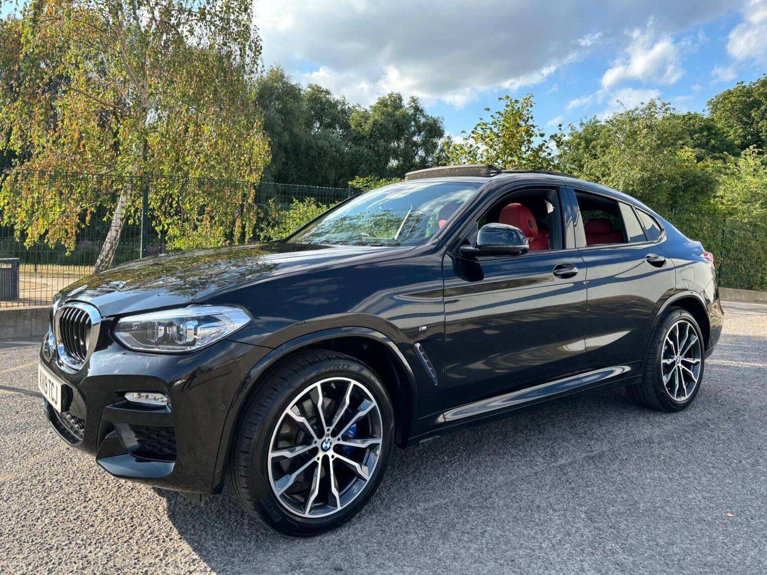 A 2019 BMW X4 2.0 20d M Sport Auto xDrive Euro 6 (s/s) 5dr A 2019 BMW X4 2.0 20d M Sport Auto xDrive Euro 6 (s/s) 5dr