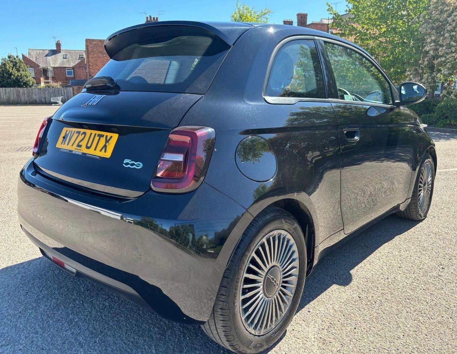 2022 FIAT 500E 2022 FIAT 500E