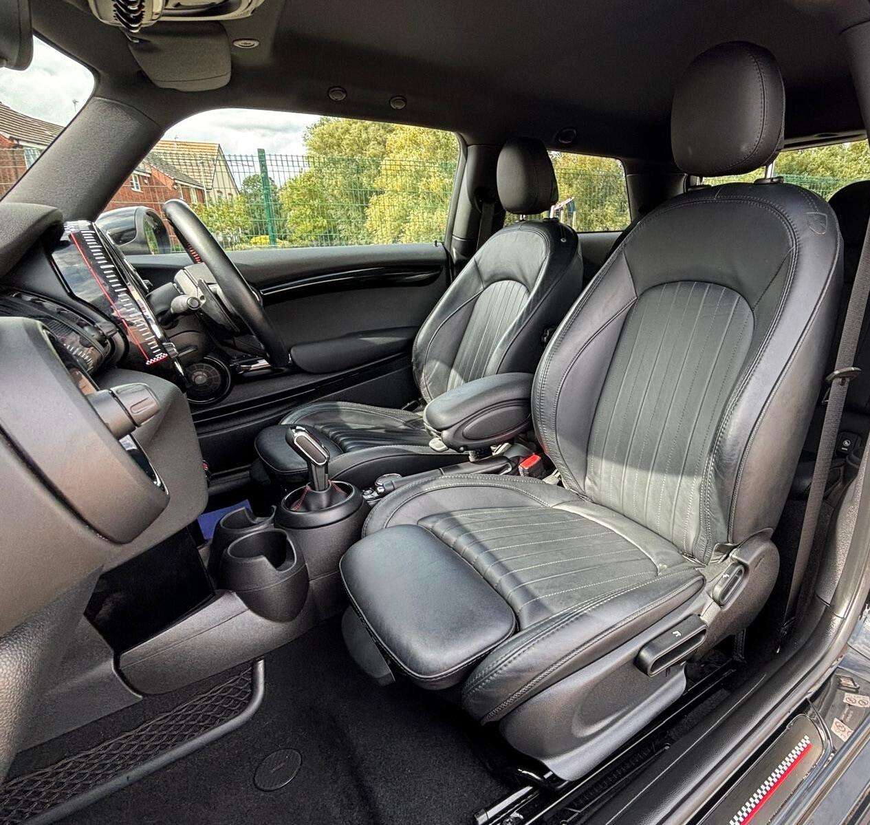 2018 MINI HATCH 2018 MINI HATCH