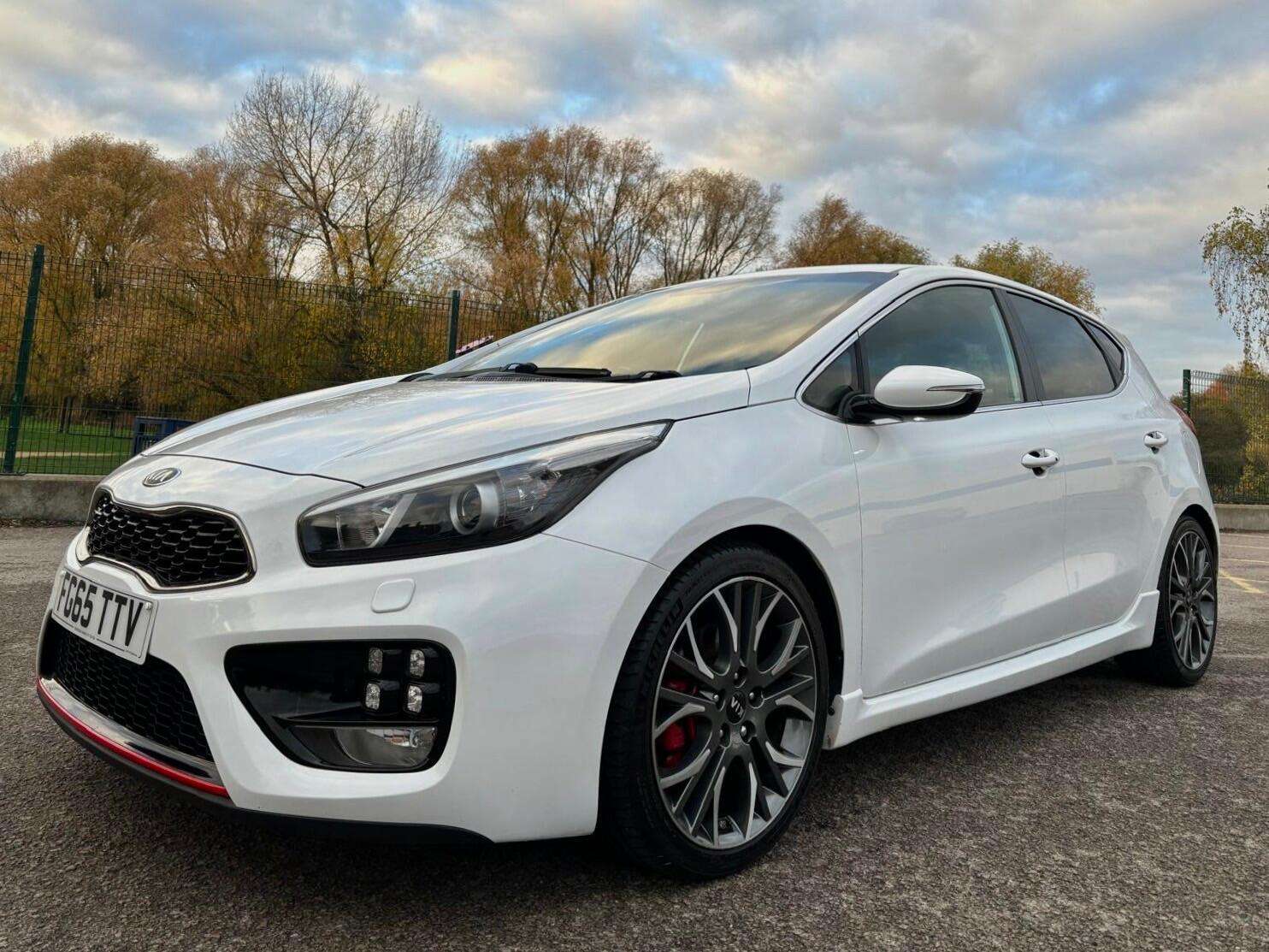 2015 KIA CEED 2015 KIA CEED