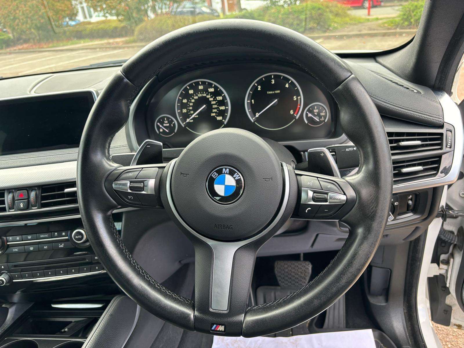 2017 BMW X6 2017 BMW X6