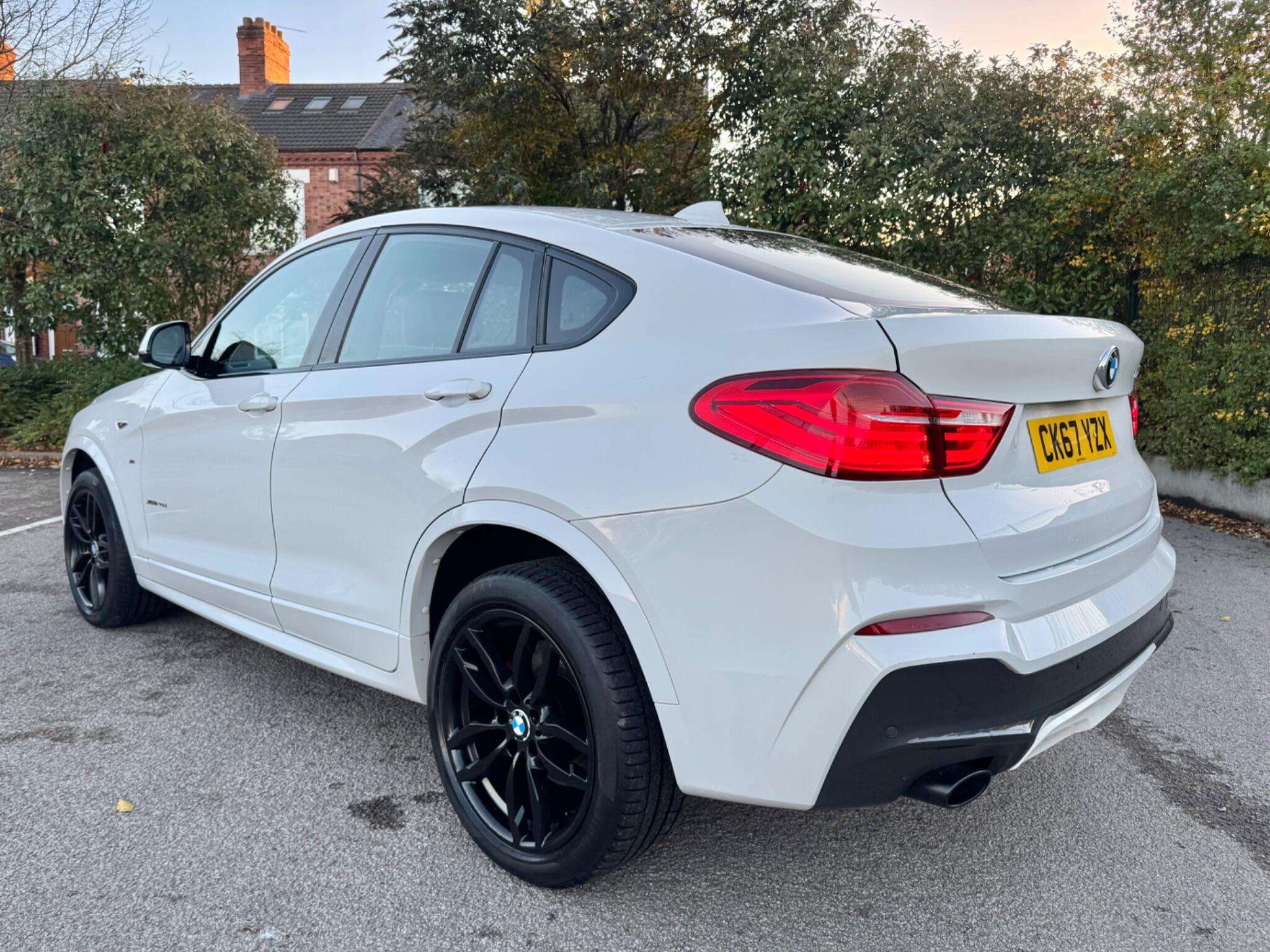2017 BMW X4 2017 BMW X4