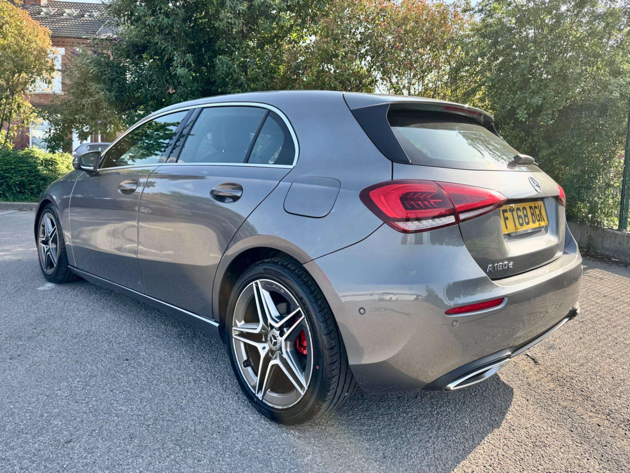 A 2018 MERCEDES-BENZ A CLASS 1.5 A180d Sport (Executive) 7G-DCT Euro 6 (s/s) 5dr A 2018 MERCEDES-BENZ A CLASS 1.5 A180d Sport (Executive) 7G-DCT Euro 6 (s/s) 5dr
