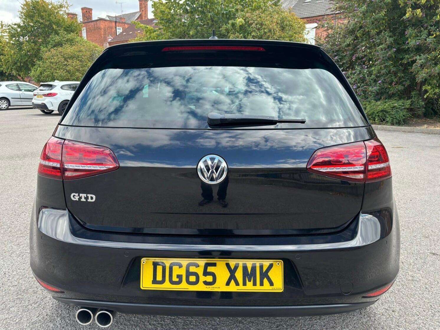 2015 VOLKSWAGEN GOLF 2015 VOLKSWAGEN GOLF