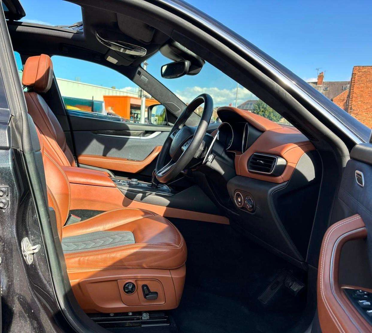 2018 MASERATI LEVANTE 2018 MASERATI LEVANTE