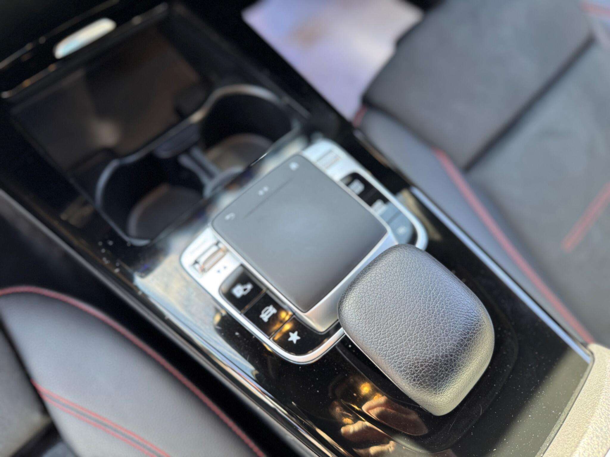 2019 MERCEDES-BENZ A CLASS 2019 MERCEDES-BENZ A CLASS