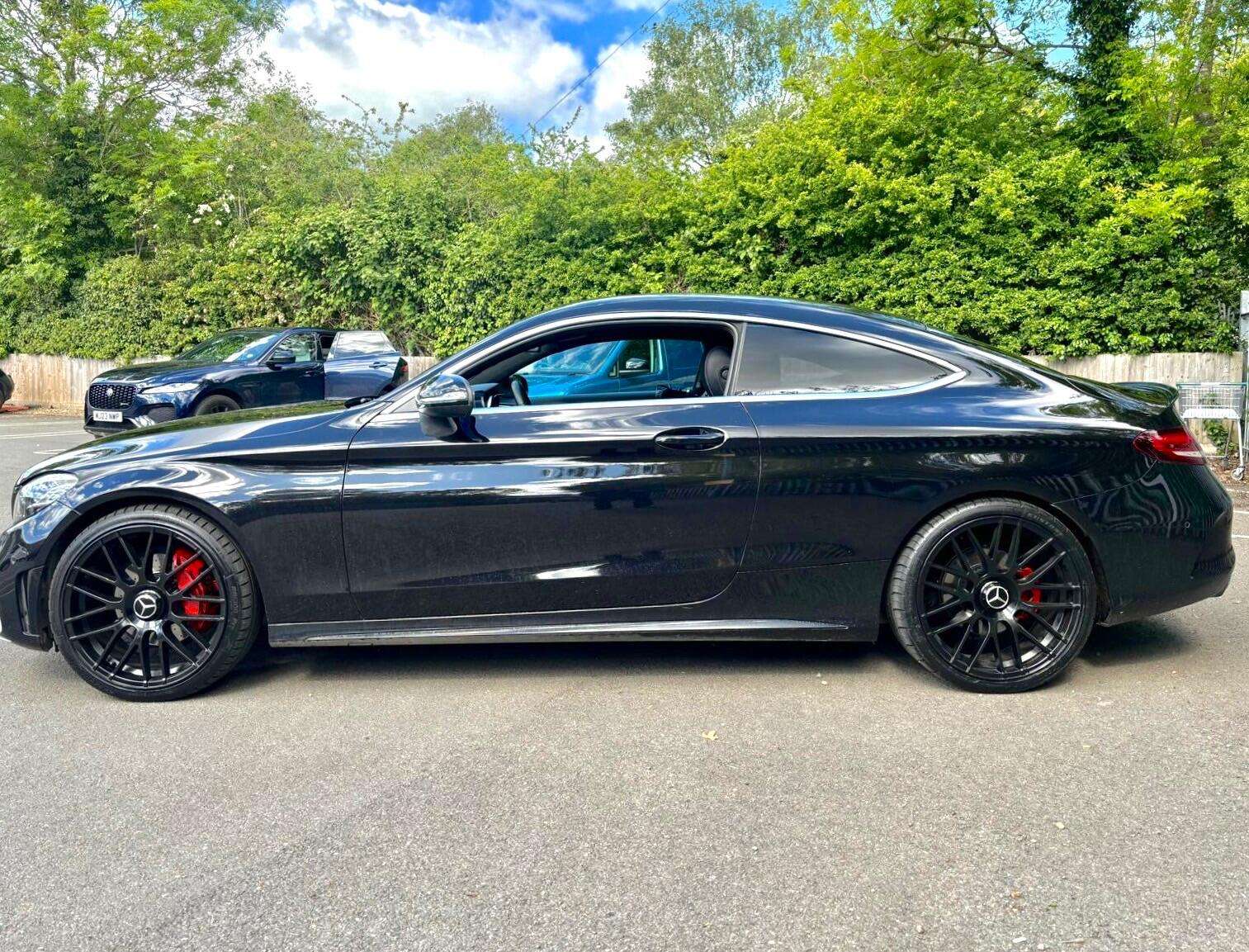 A 2019 MERCEDES-BENZ C CLASS 1.5 C200 MHEV AMG Line G-Tronic+ Euro 6 (s/s) 2dr A 2019 MERCEDES-BENZ C CLASS 1.5 C200 MHEV AMG Line G-Tronic+ Euro 6 (s/s) 2dr