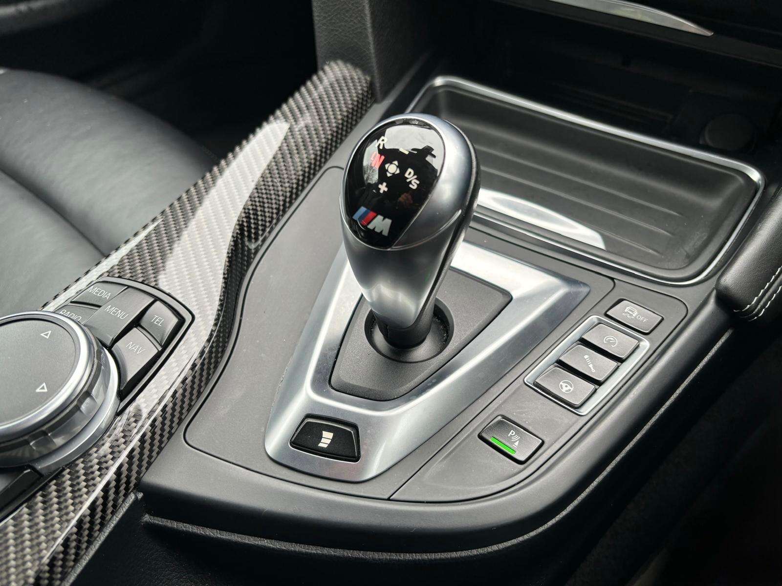 2015 BMW M4 2015 BMW M4