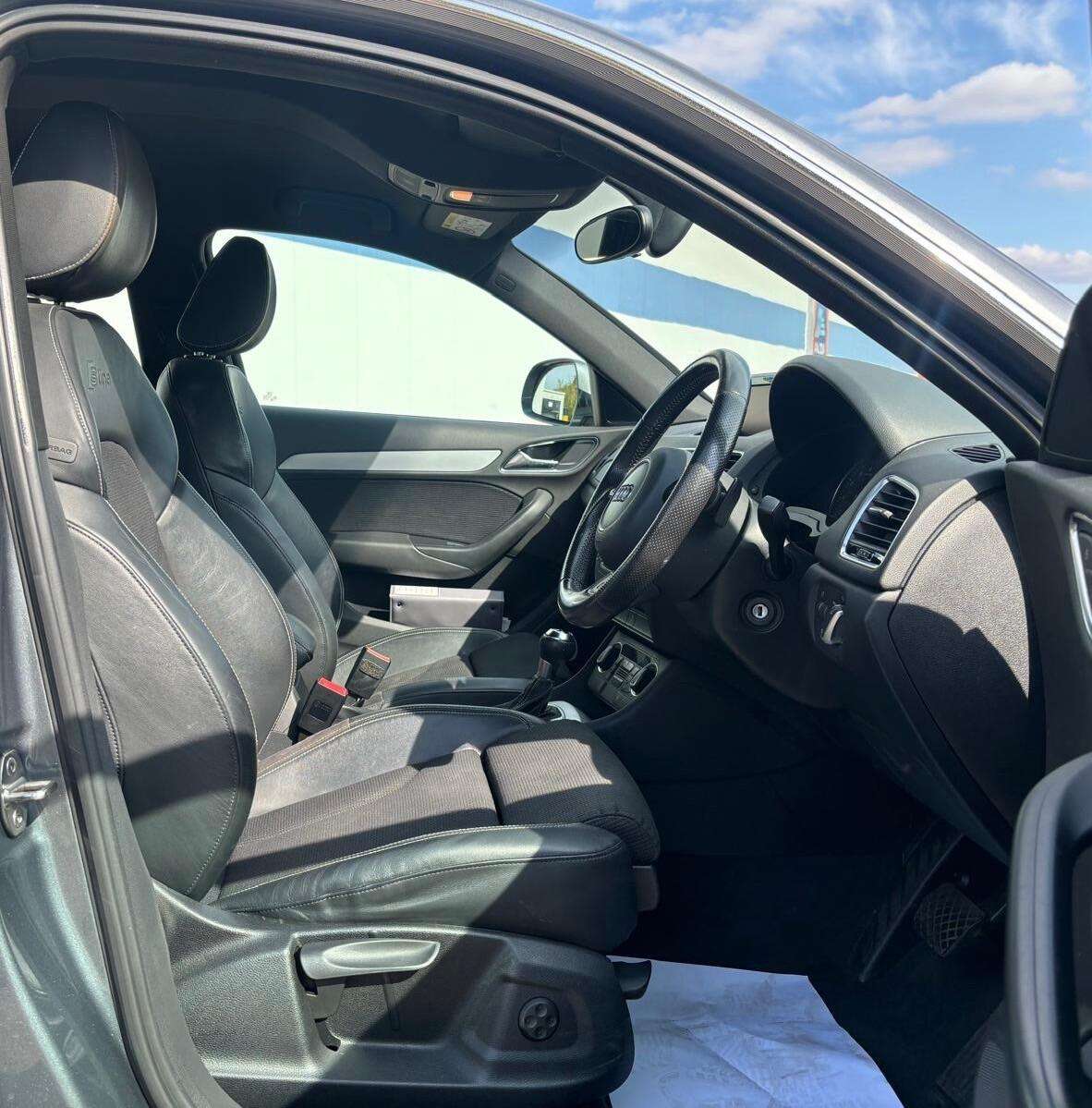 2015 AUDI Q3 2015 AUDI Q3