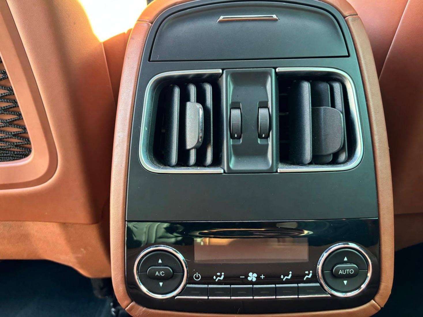 2018 MASERATI LEVANTE 2018 MASERATI LEVANTE