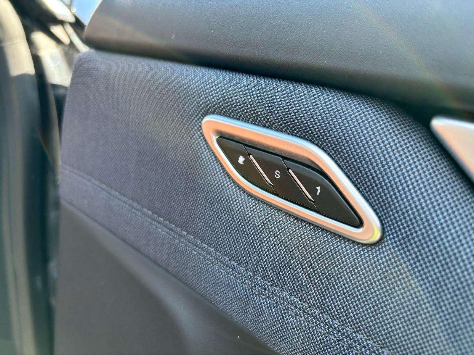 2018 MASERATI LEVANTE 2018 MASERATI LEVANTE