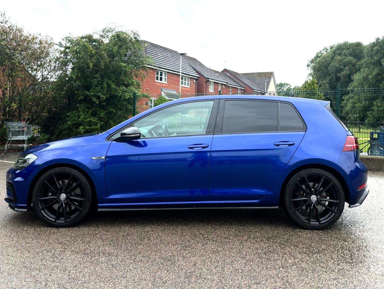 A 2018 VOLKSWAGEN GOLF 2.0 TSI R DSG 4Motion Euro 6 (s/s) 5dr A 2018 VOLKSWAGEN GOLF 2.0 TSI R DSG 4Motion Euro 6 (s/s) 5dr