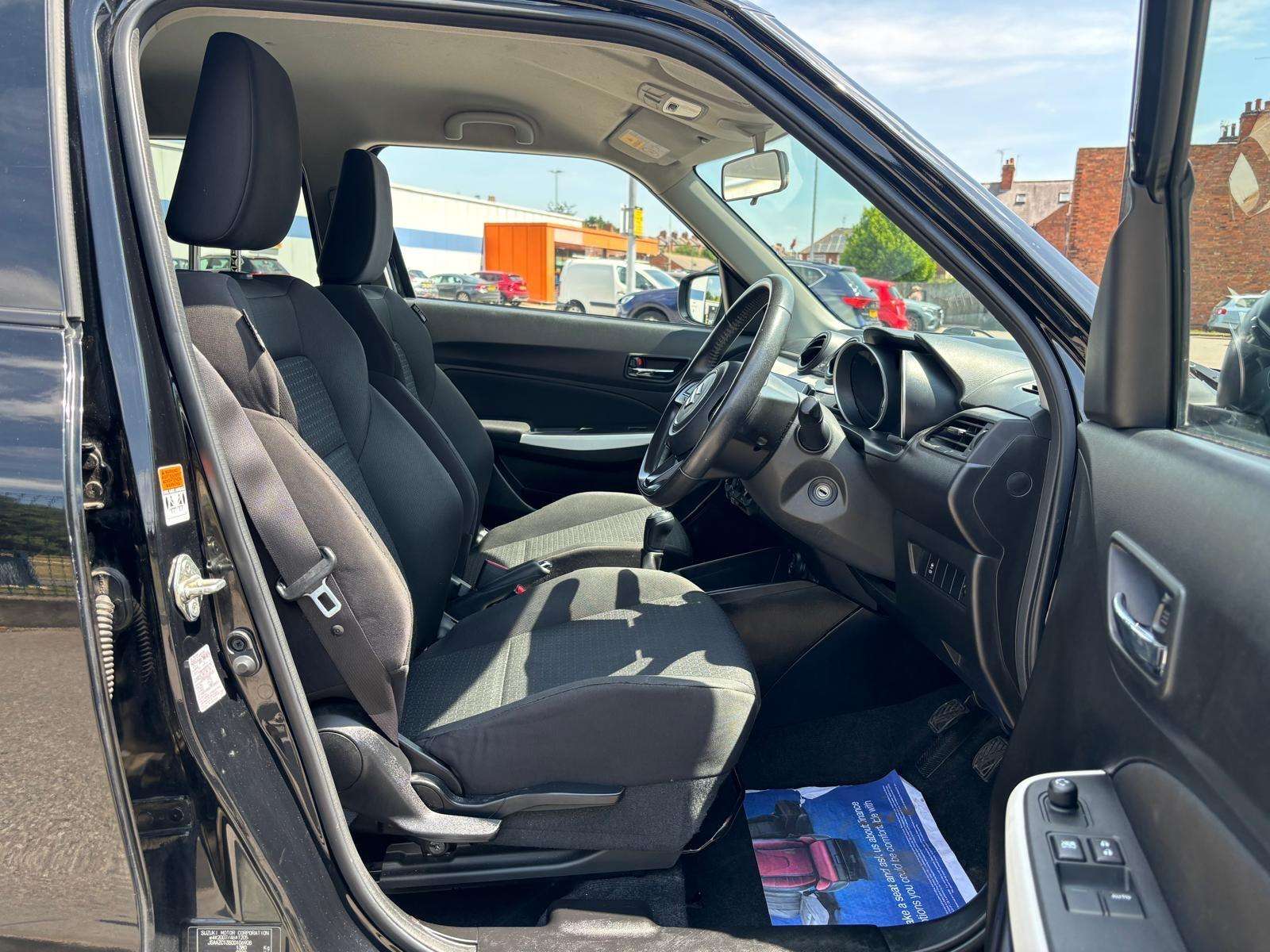 2018 SUZUKI SWIFT 2018 SUZUKI SWIFT
