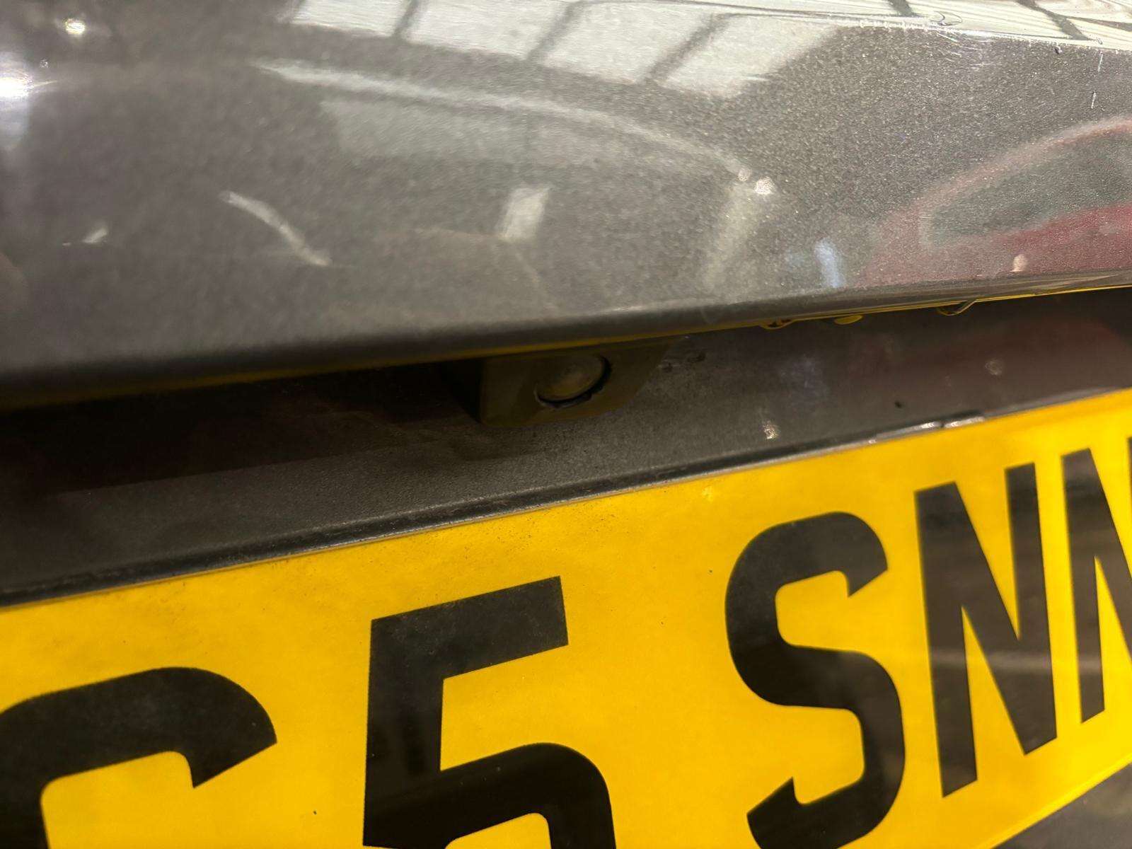 2015 PORSCHE MACAN 2015 PORSCHE MACAN