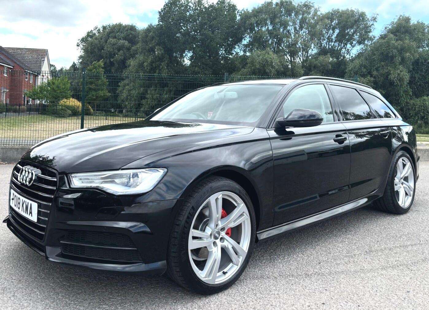 A 2018 AUDI A6 AVANT 2.0 TDI SE Executive S Tronic quattro Euro 6 (s/s) 5dr A 2018 AUDI A6 AVANT 2.0 TDI SE Executive S Tronic quattro Euro 6 (s/s) 5dr