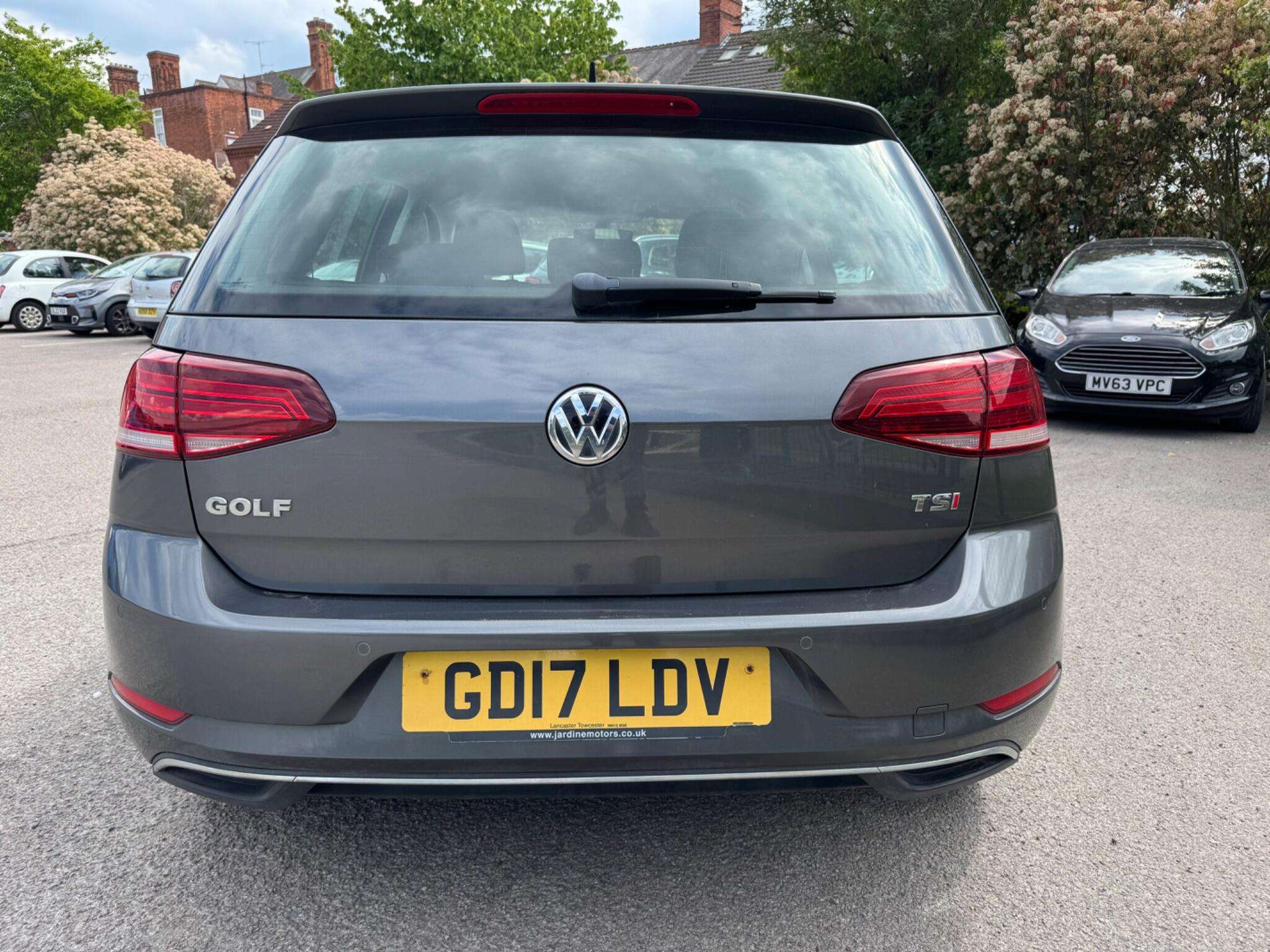 2017 VOLKSWAGEN GOLF 2017 VOLKSWAGEN GOLF