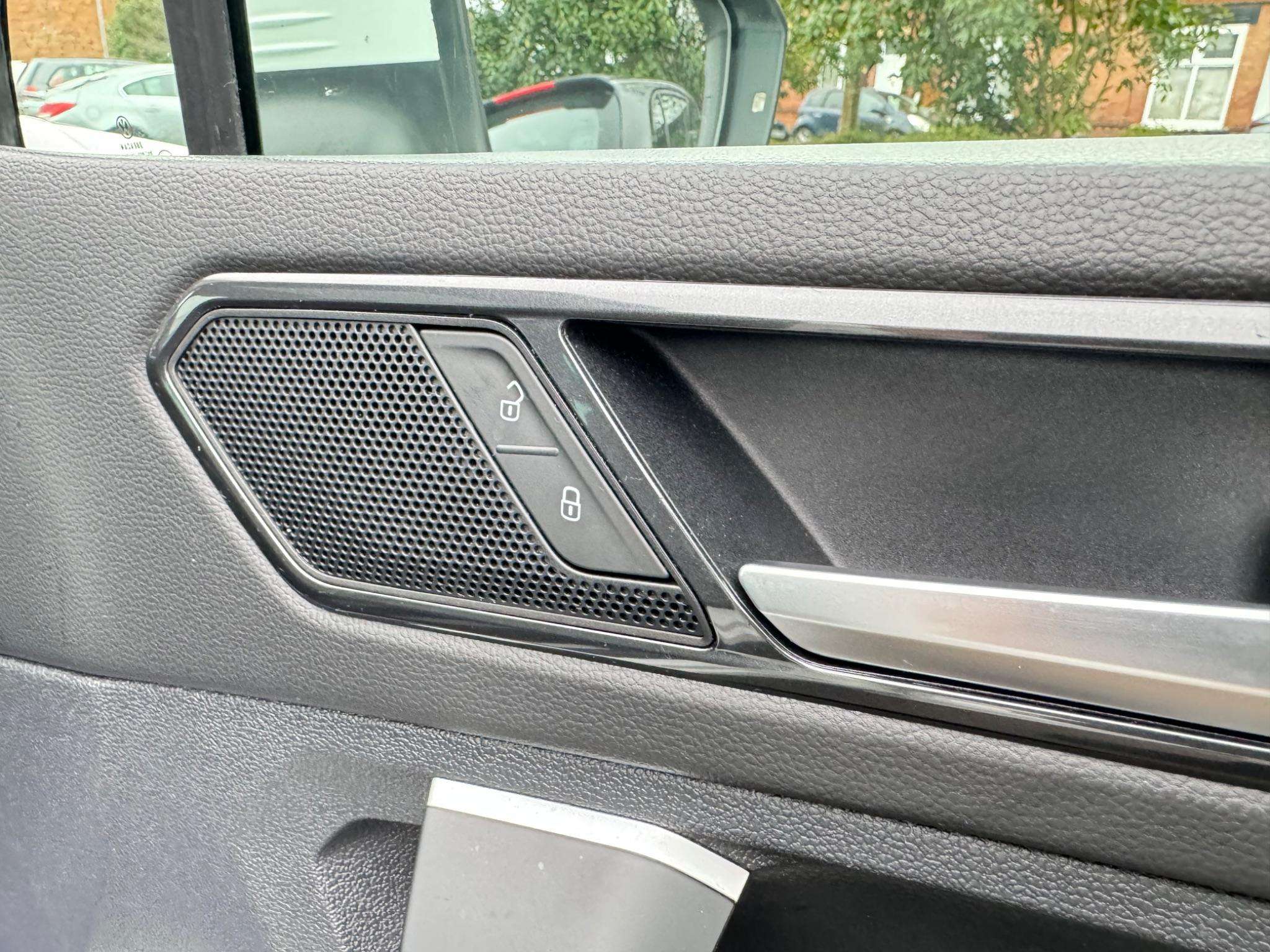 2017 VOLKSWAGEN TIGUAN 2017 VOLKSWAGEN TIGUAN