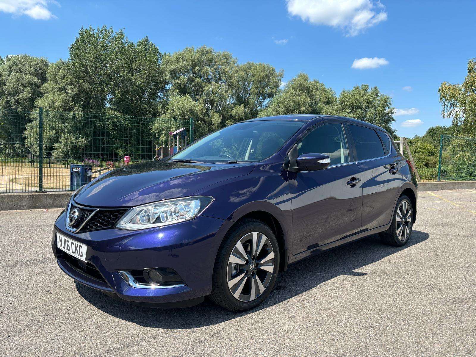 A 2016 NISSAN PULSAR 1.2 DIG-T Tekna XTRON Euro 6 (s/s) 5dr A 2016 NISSAN PULSAR 1.2 DIG-T Tekna XTRON Euro 6 (s/s) 5dr