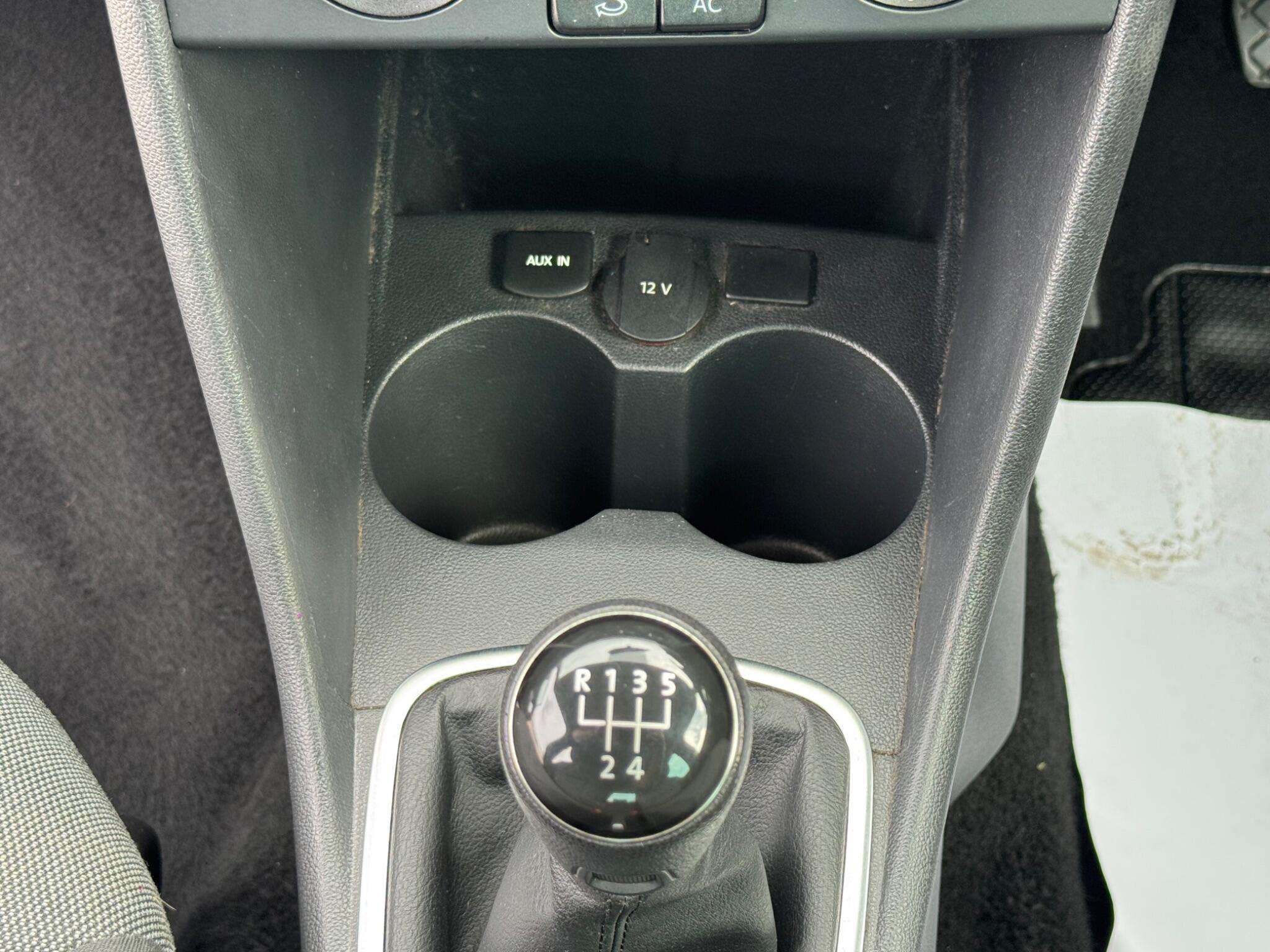 2013 VOLKSWAGEN POLO 2013 VOLKSWAGEN POLO