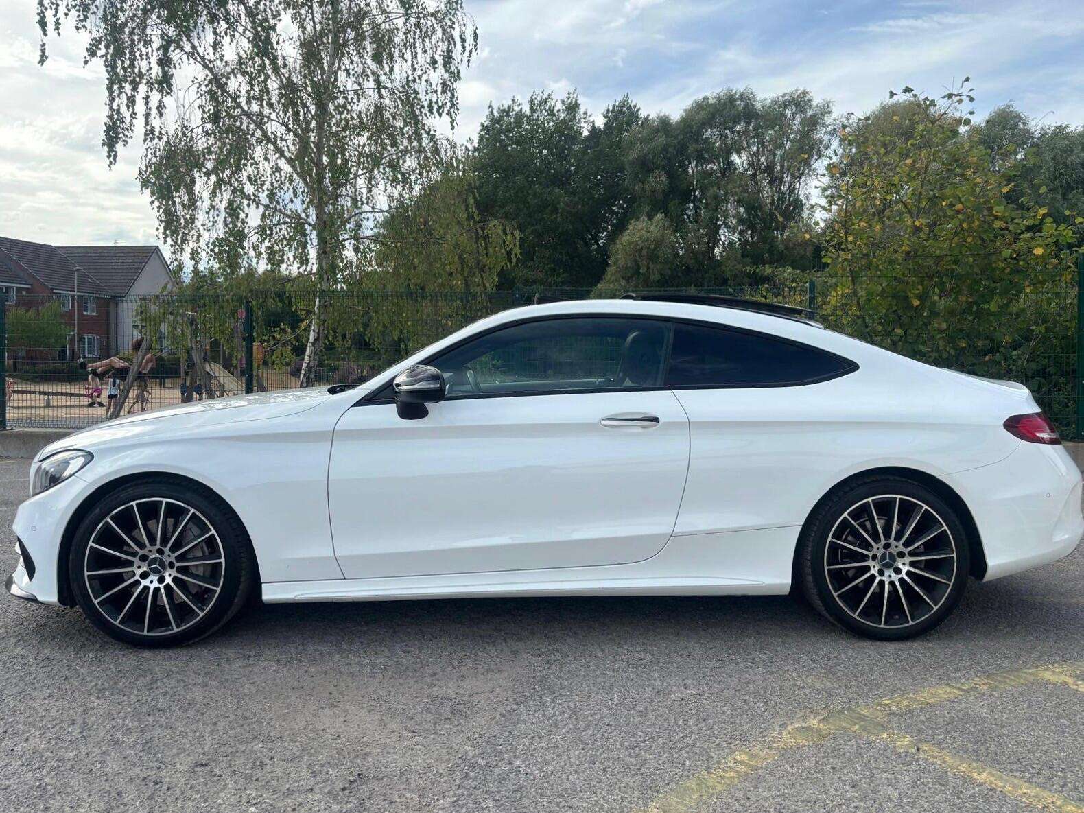 A 2016 MERCEDES-BENZ C CLASS 2.0 C200 AMG Line (Premium Plus) 7G-Tronic+ Euro 6 (s/s) 2dr A 2016 MERCEDES-BENZ C CLASS 2.0 C200 AMG Line (Premium Plus) 7G-Tronic+ Euro 6 (s/s) 2dr