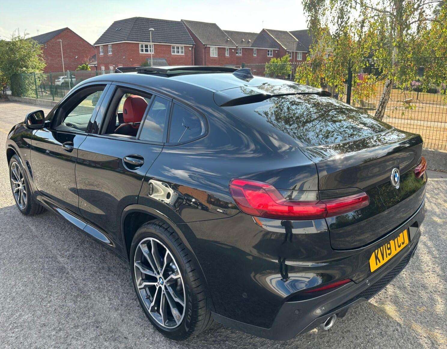 2019 BMW X4 2019 BMW X4