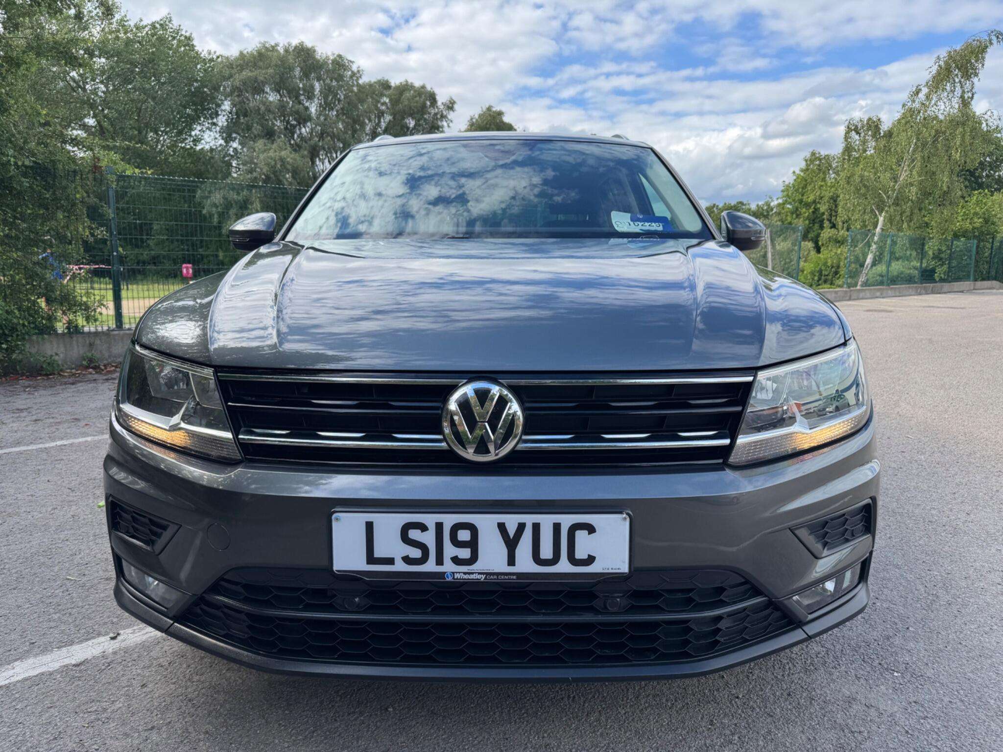 2019 VOLKSWAGEN TIGUAN 2019 VOLKSWAGEN TIGUAN