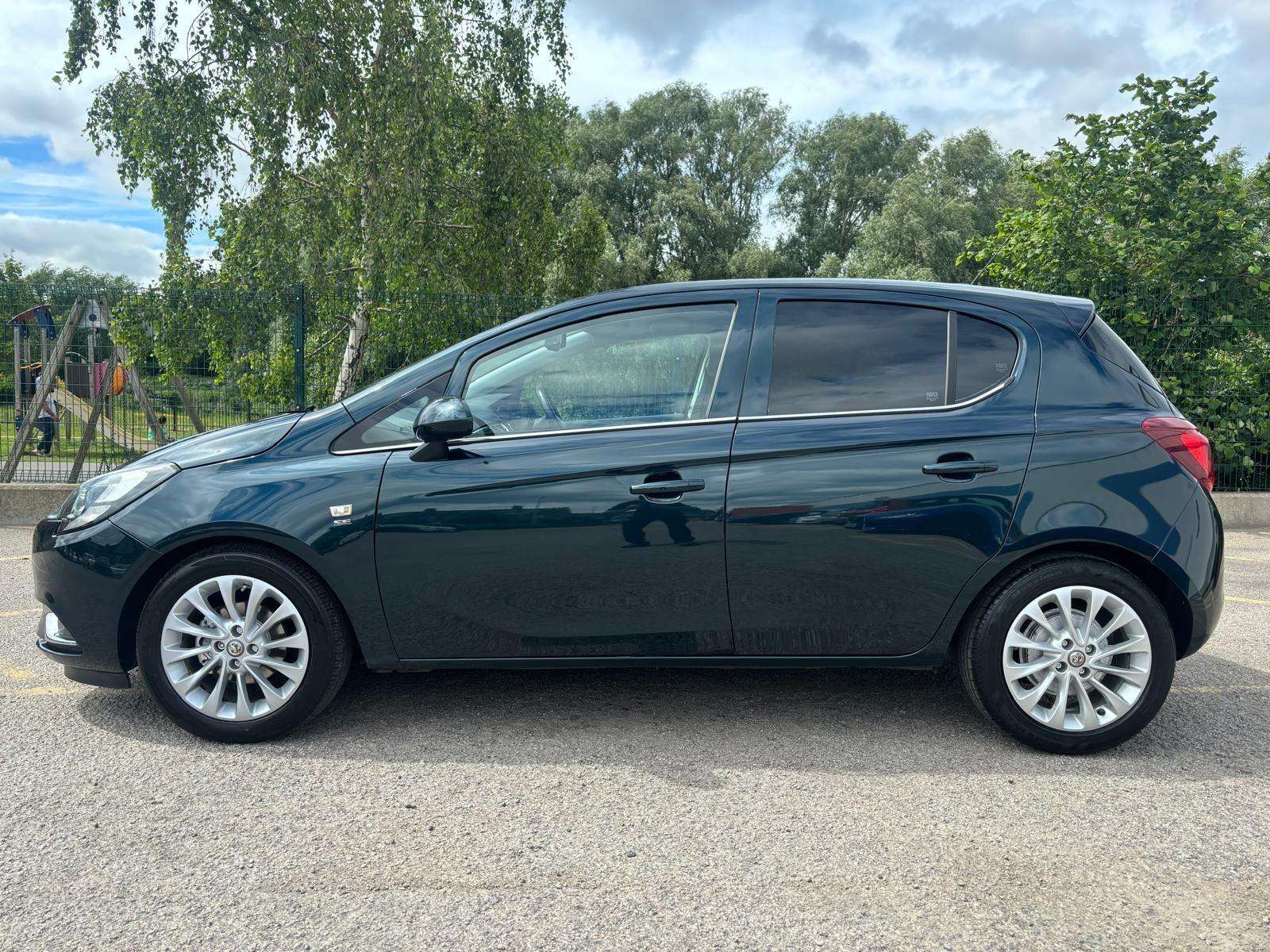 A 2016 VAUXHALL CORSA 1.4i SE Auto Euro 6 5dr A 2016 VAUXHALL CORSA 1.4i SE Auto Euro 6 5dr