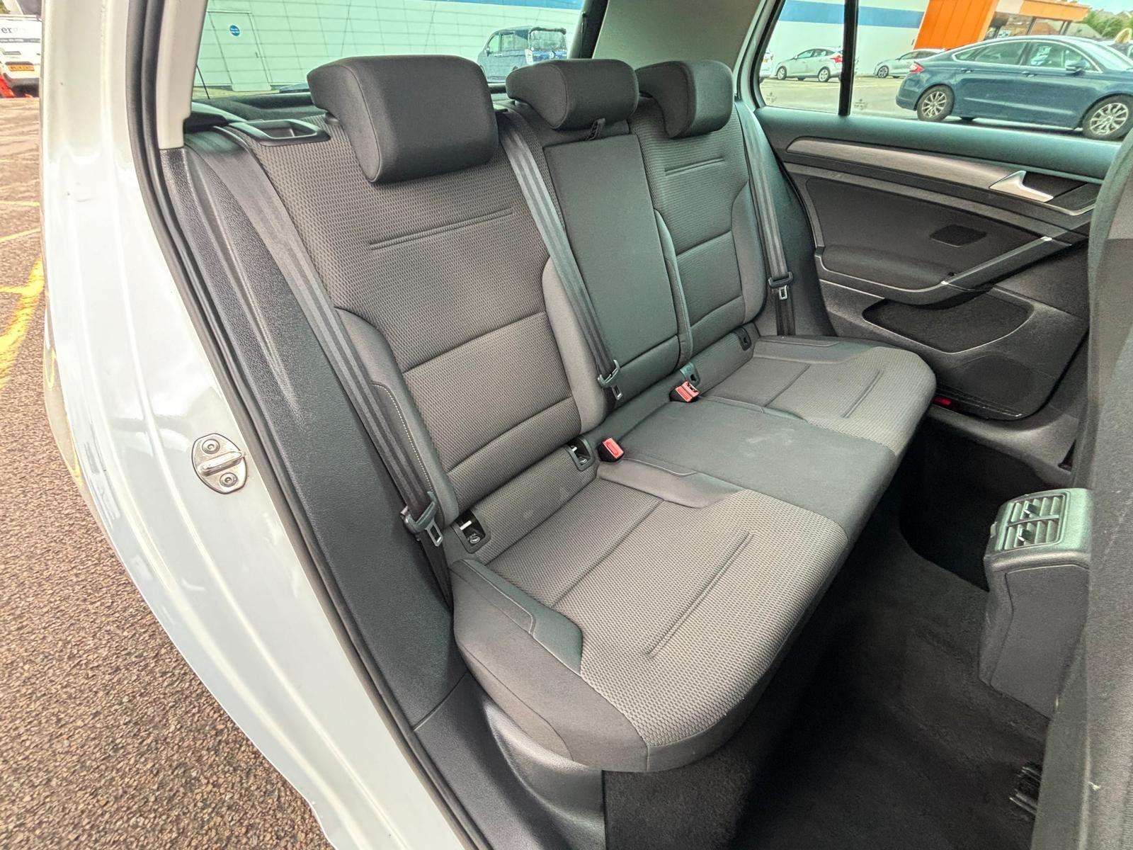 2019 VOLKSWAGEN GOLF 2019 VOLKSWAGEN GOLF