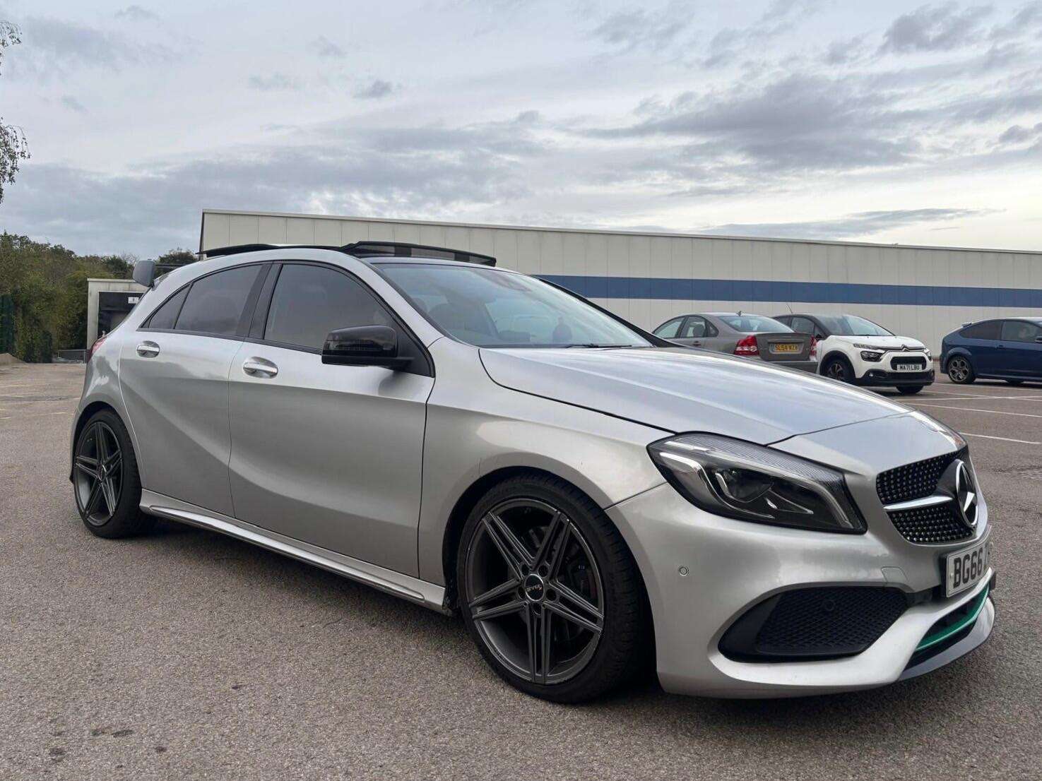 2016 MERCEDES-BENZ A CLASS 2016 MERCEDES-BENZ A CLASS