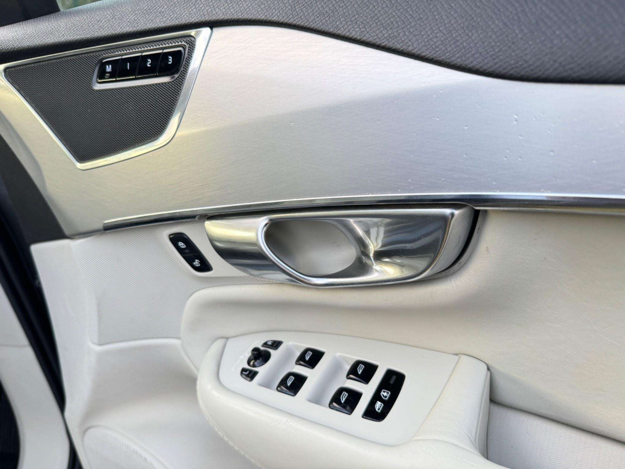 2018 VOLVO XC90 2018 VOLVO XC90
