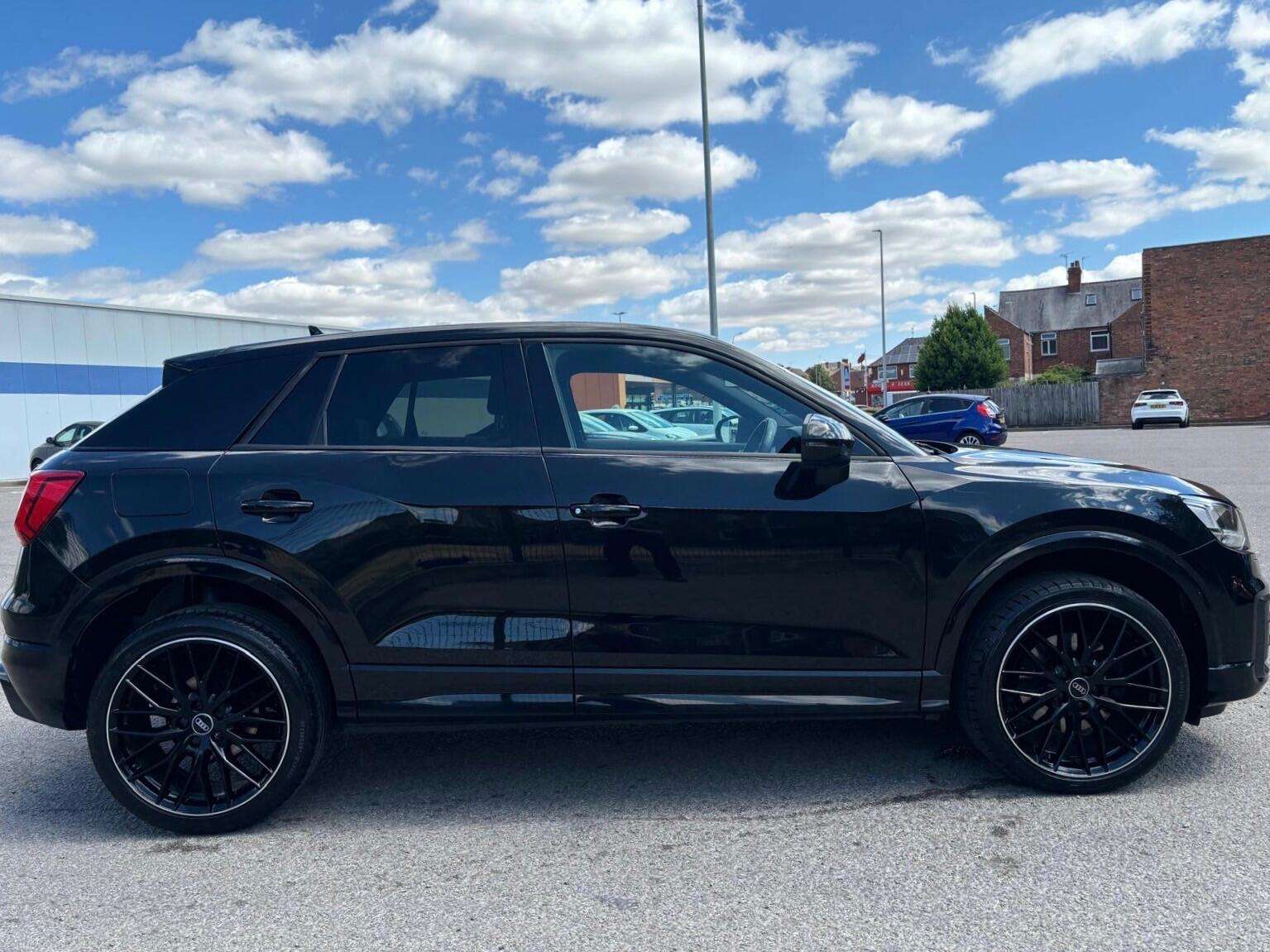 2020 AUDI Q2 2020 AUDI Q2