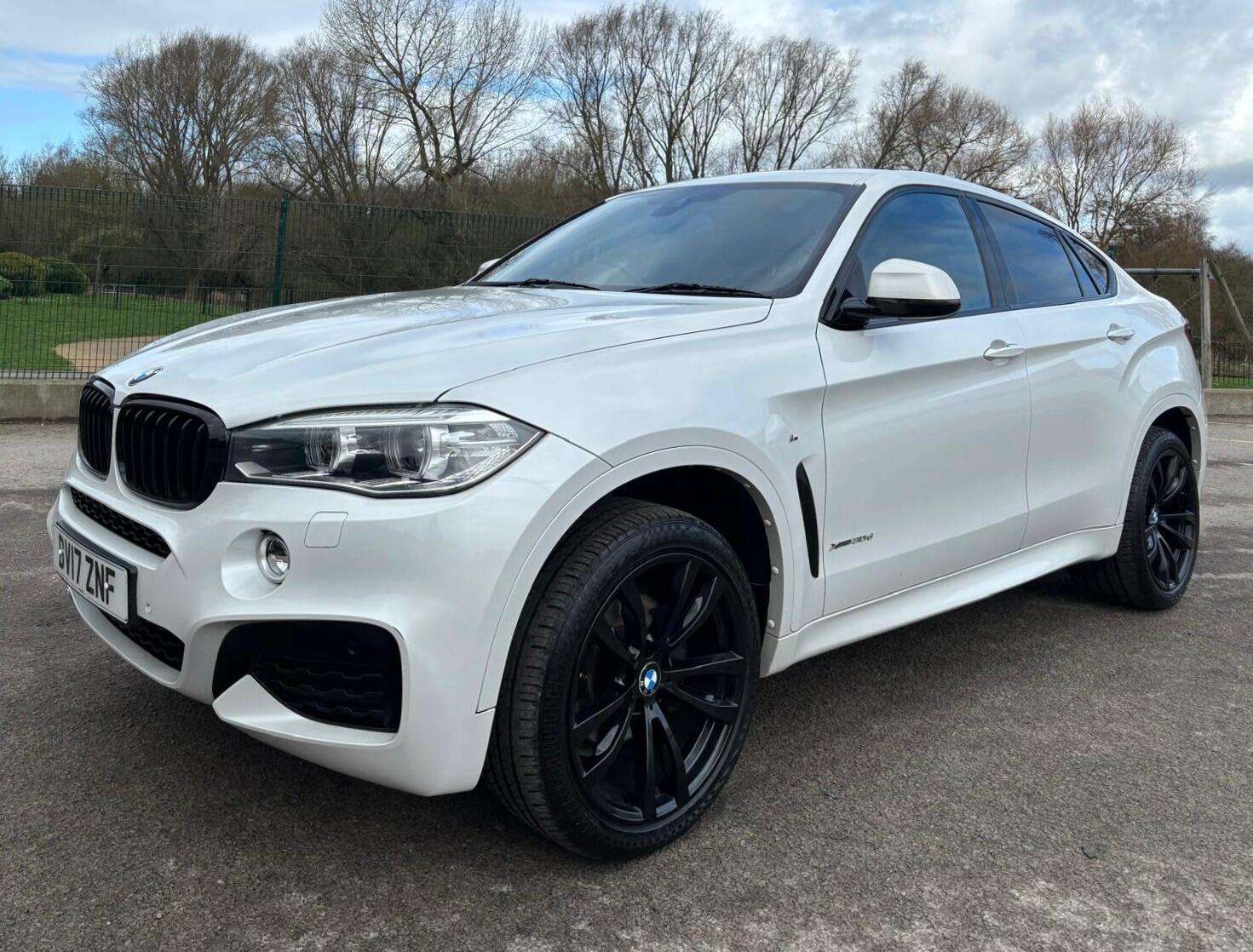 A 2017 BMW X6 3.0 30d M Sport SUV 5dr Diesel Auto xDrive Euro 6 (s/s) (258 ps) A 2017 BMW X6 3.0 30d M Sport SUV 5dr Diesel Auto xDrive Euro 6 (s/s) (258 ps)