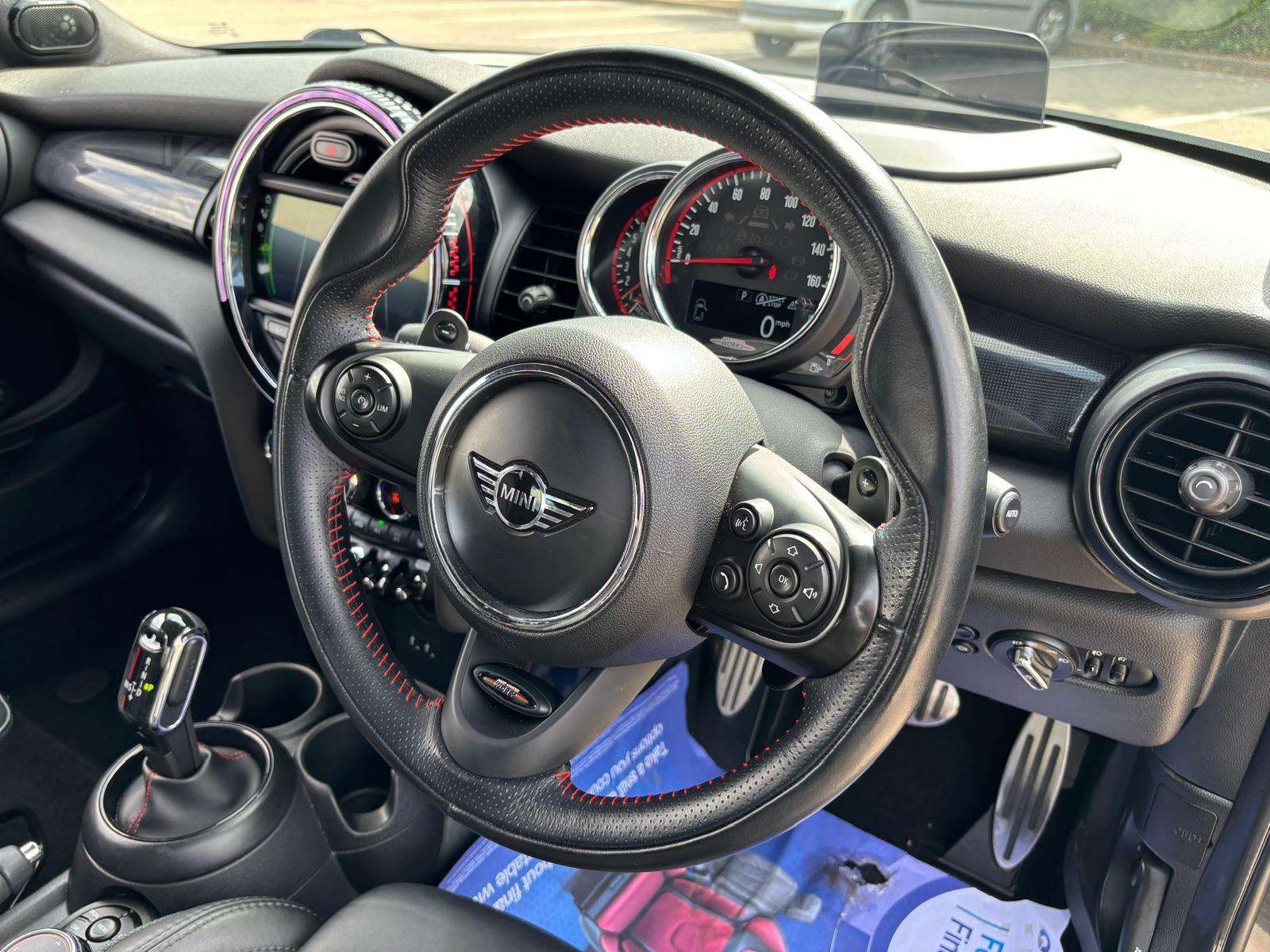 2018 MINI HATCH 2018 MINI HATCH