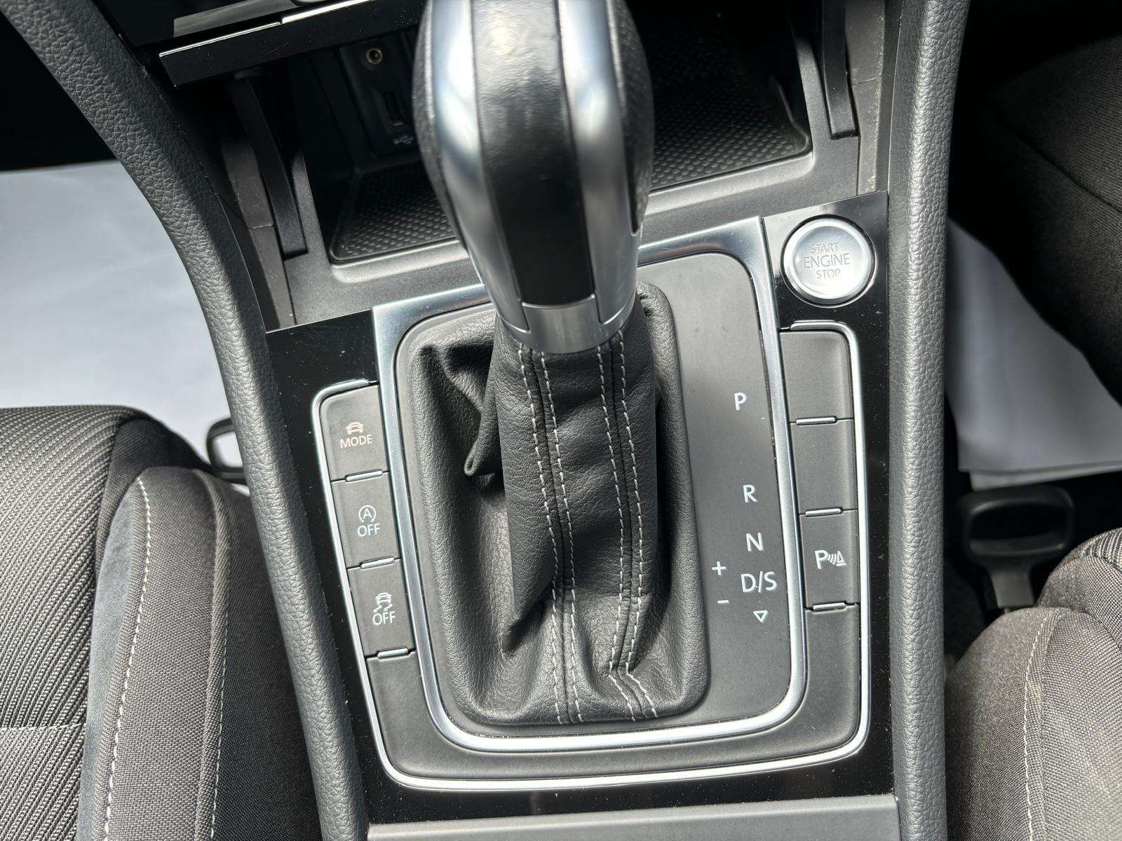 2018 VOLKSWAGEN GOLF 2018 VOLKSWAGEN GOLF