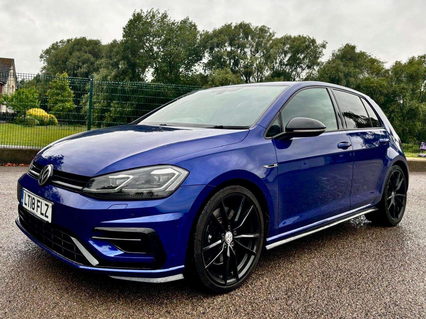 A 2018 VOLKSWAGEN GOLF 2.0 TSI R DSG 4Motion Euro 6 (s/s) 5dr A 2018 VOLKSWAGEN GOLF 2.0 TSI R DSG 4Motion Euro 6 (s/s) 5dr