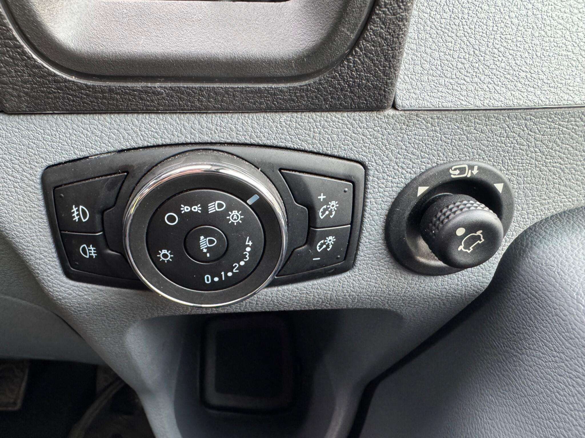 2015 FORD TRANSIT 2015 FORD TRANSIT