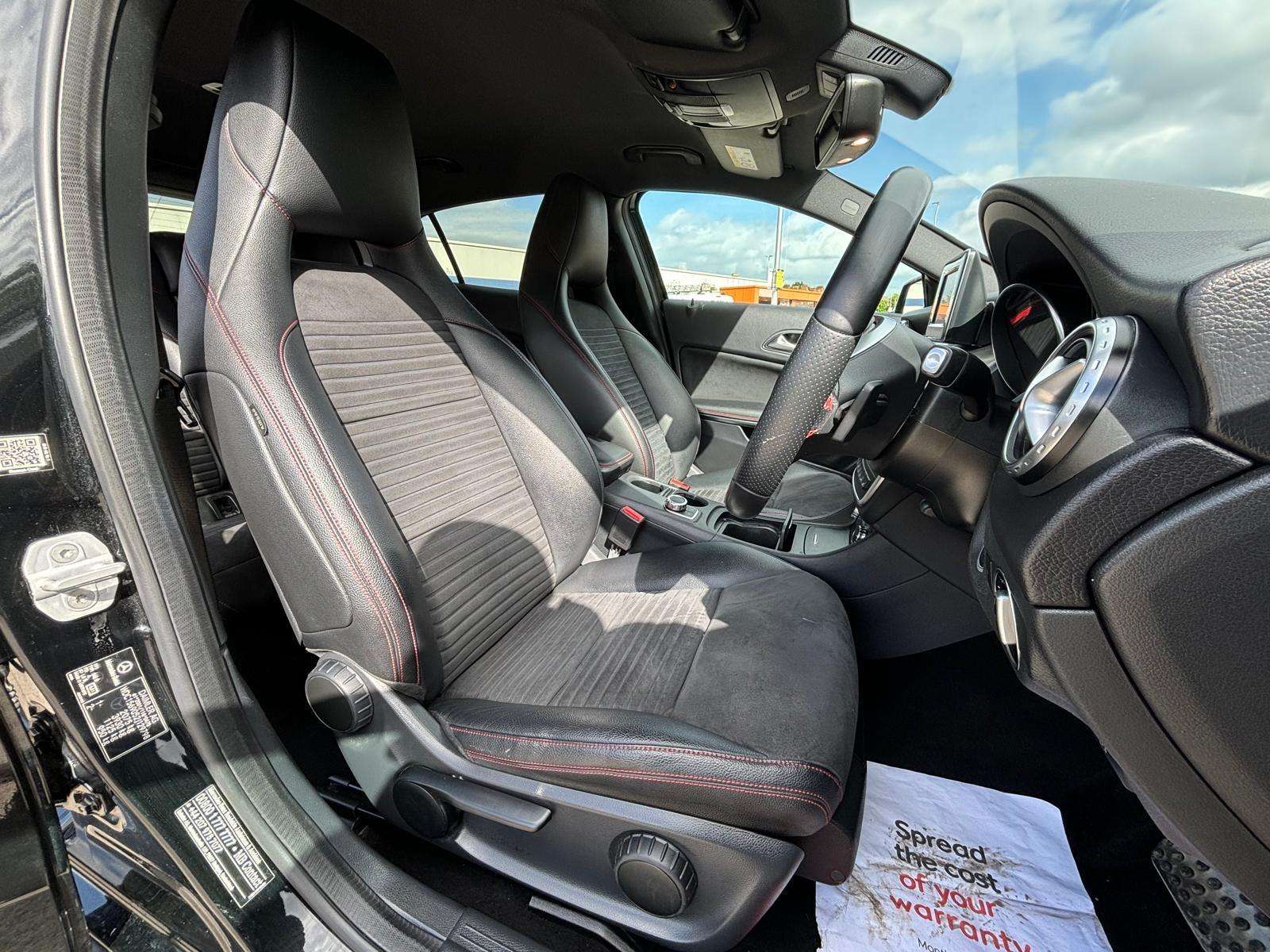 2015 MERCEDES-BENZ GLA 2015 MERCEDES-BENZ GLA