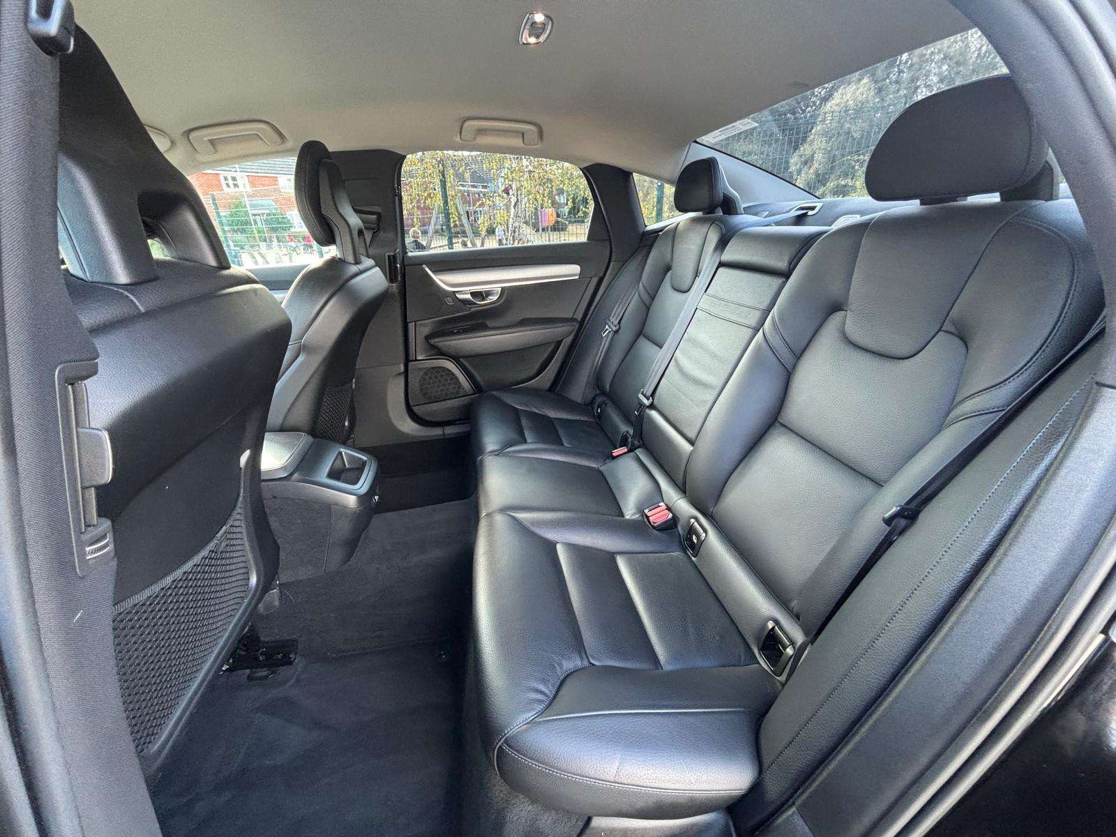 2017 VOLVO S90 2017 VOLVO S90