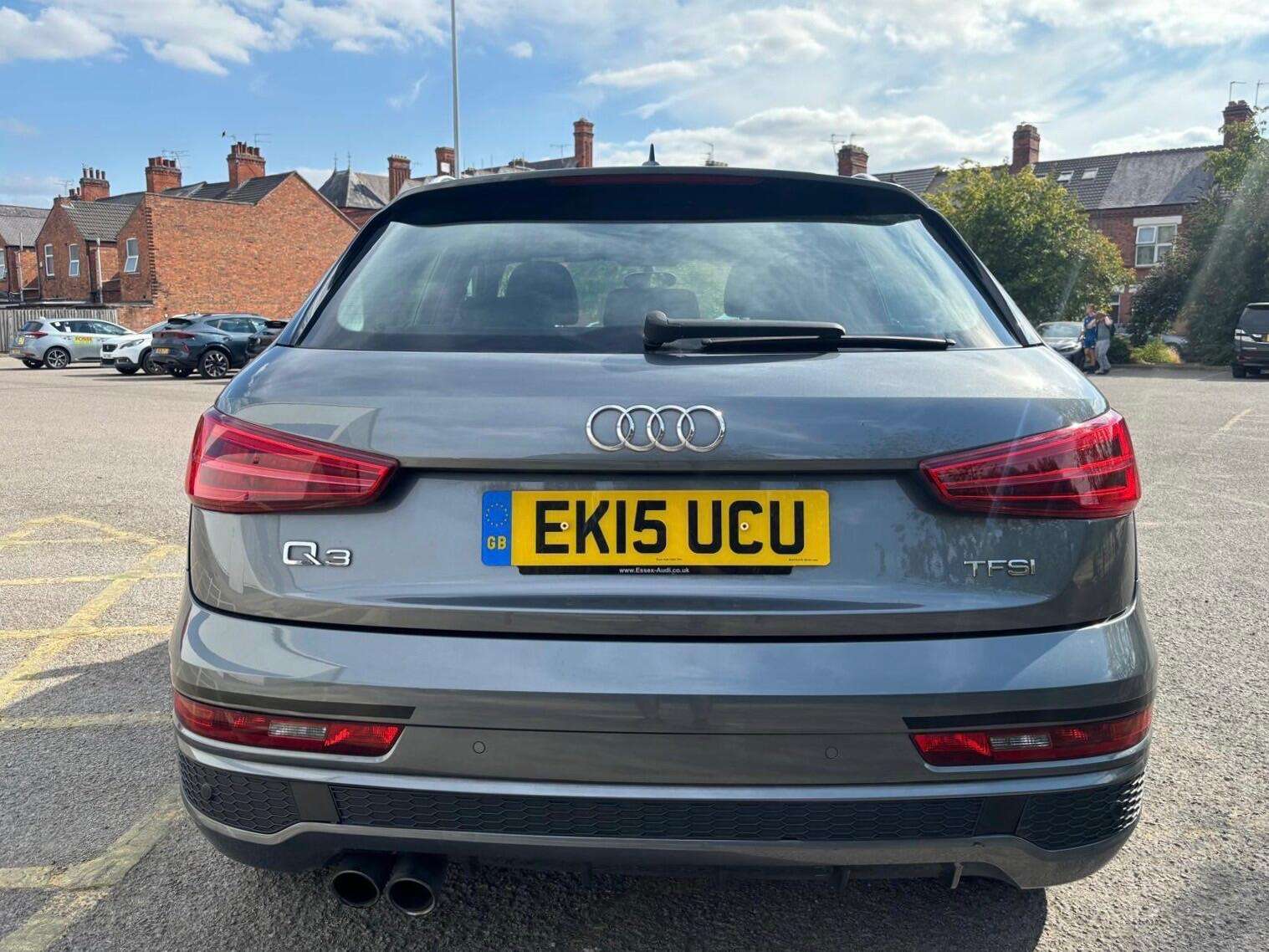 2015 AUDI Q3 2015 AUDI Q3